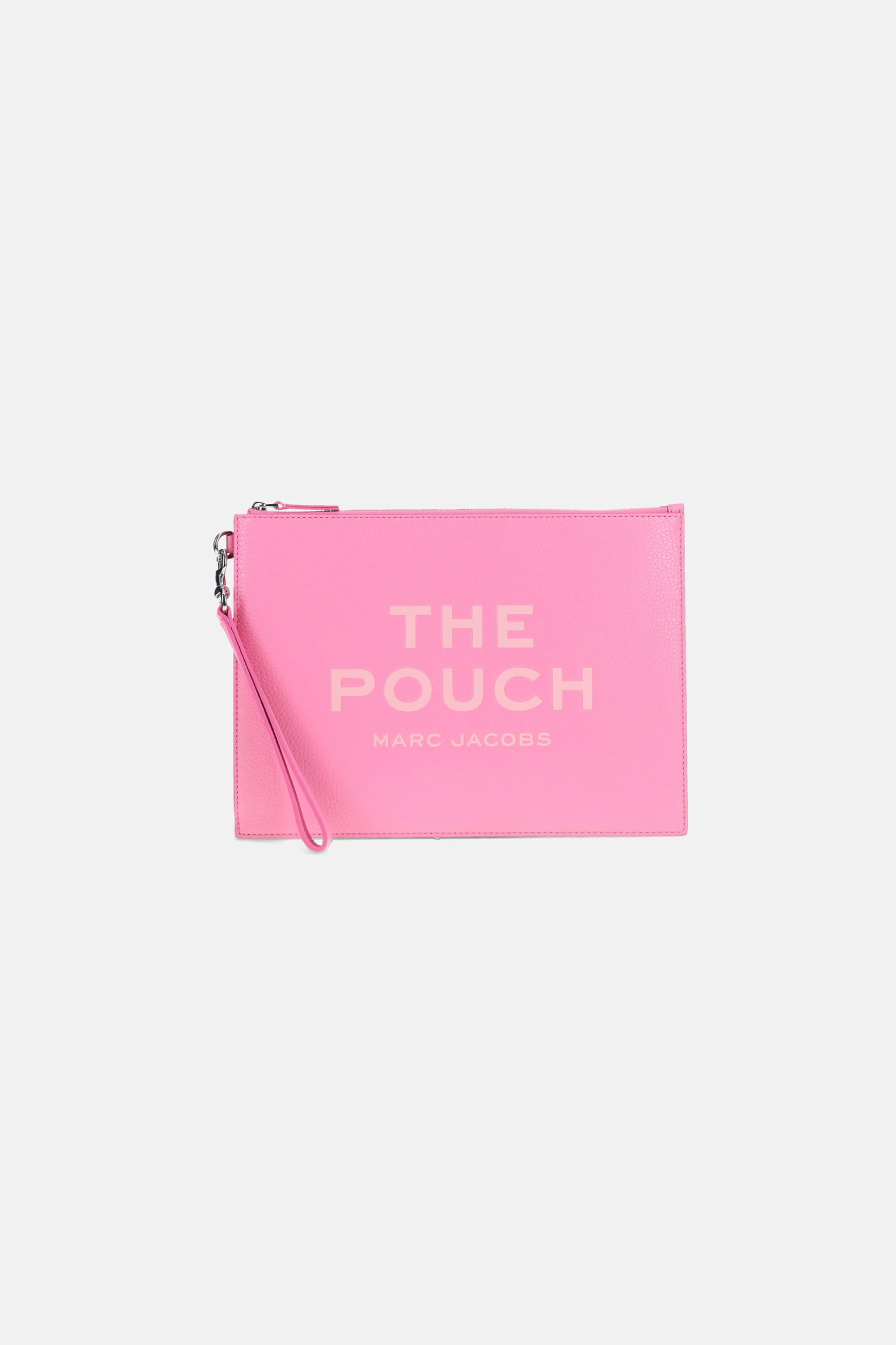 MARC JACOBS Marc Jacobs γυναικείο δερμάτινο pouch μονόχρωμο με ανάγλυφο λογότυπο "The Leather Large Pouch" - 2S4SCP001S02 Ροζ