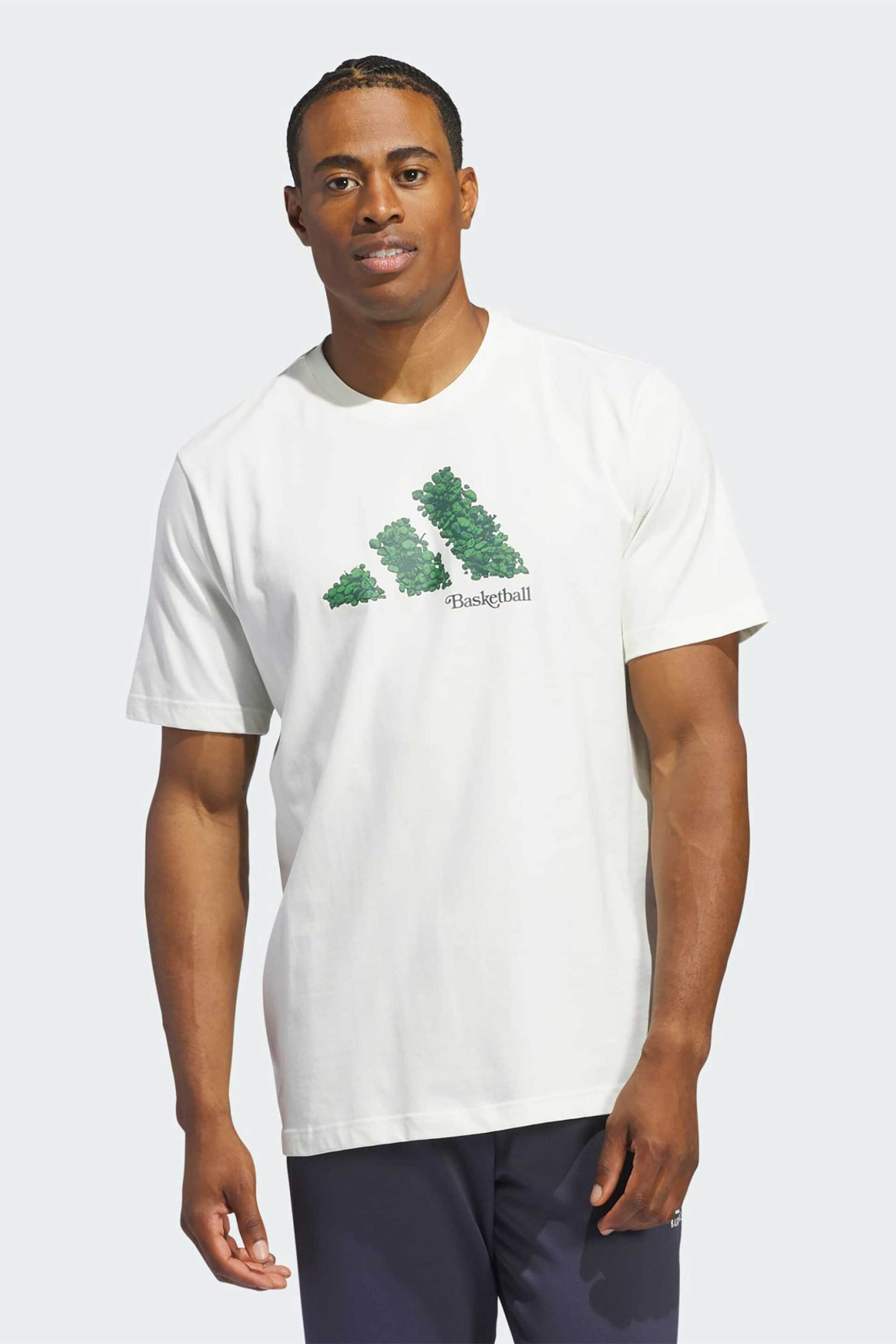 Άνδρας > ΑΘΛΗΤΙΚΑ > Αθλητικά Ρούχα > Αθλητικές Μπλούζες > Αθλητικά T-Shirts Adidas ανδρικό T-shirt με graphic print Regular Fit "Court Therapy" - IN6366 Λευκό