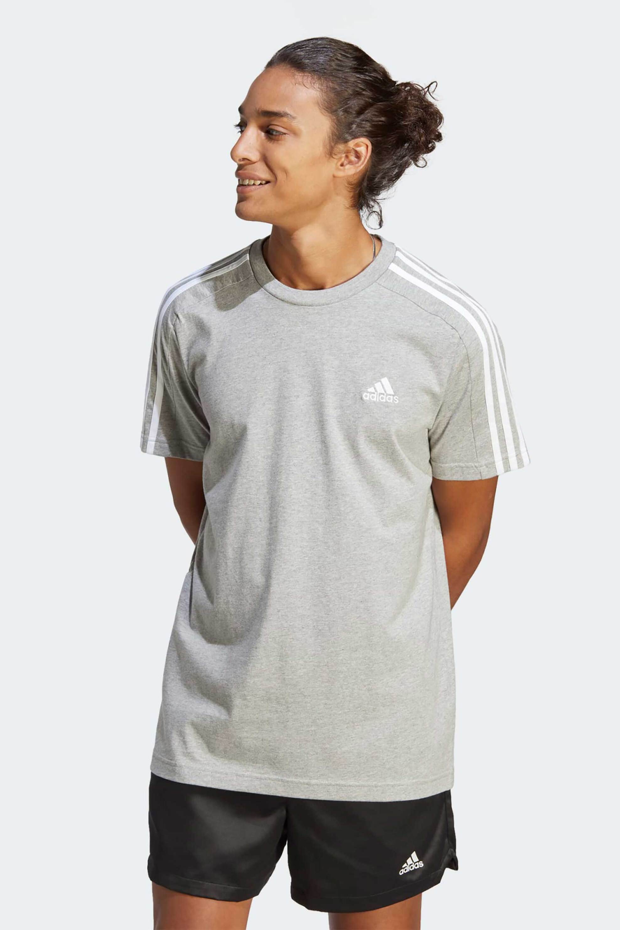 Ανδρική Μόδα > Ανδρικά Αθλητικά > Ανδρικά Αθλητικά Ρούχα > Αθλητικές Μπλούζες > Ανδρικά Αθλητικά T-Shirts Adidas ανδρικό T-shirt Regular Fit "Essential 3-Strips" - IC9337 Γκρι