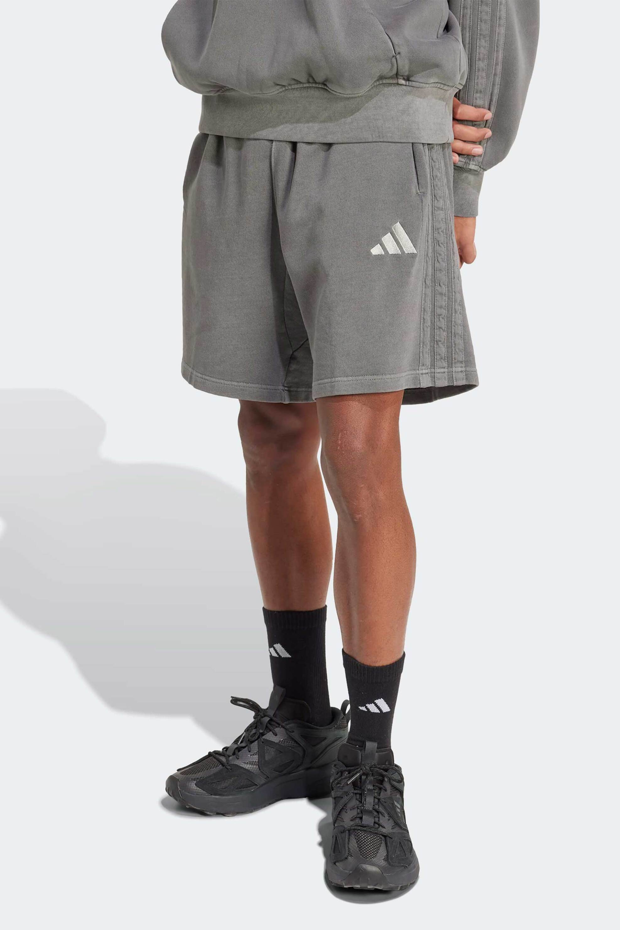 Adidas ανδρικό αθλητικό σορτς Loose Fit "ALL SZN French Terry Washed 8 Inch" - JN0607 Γκρι