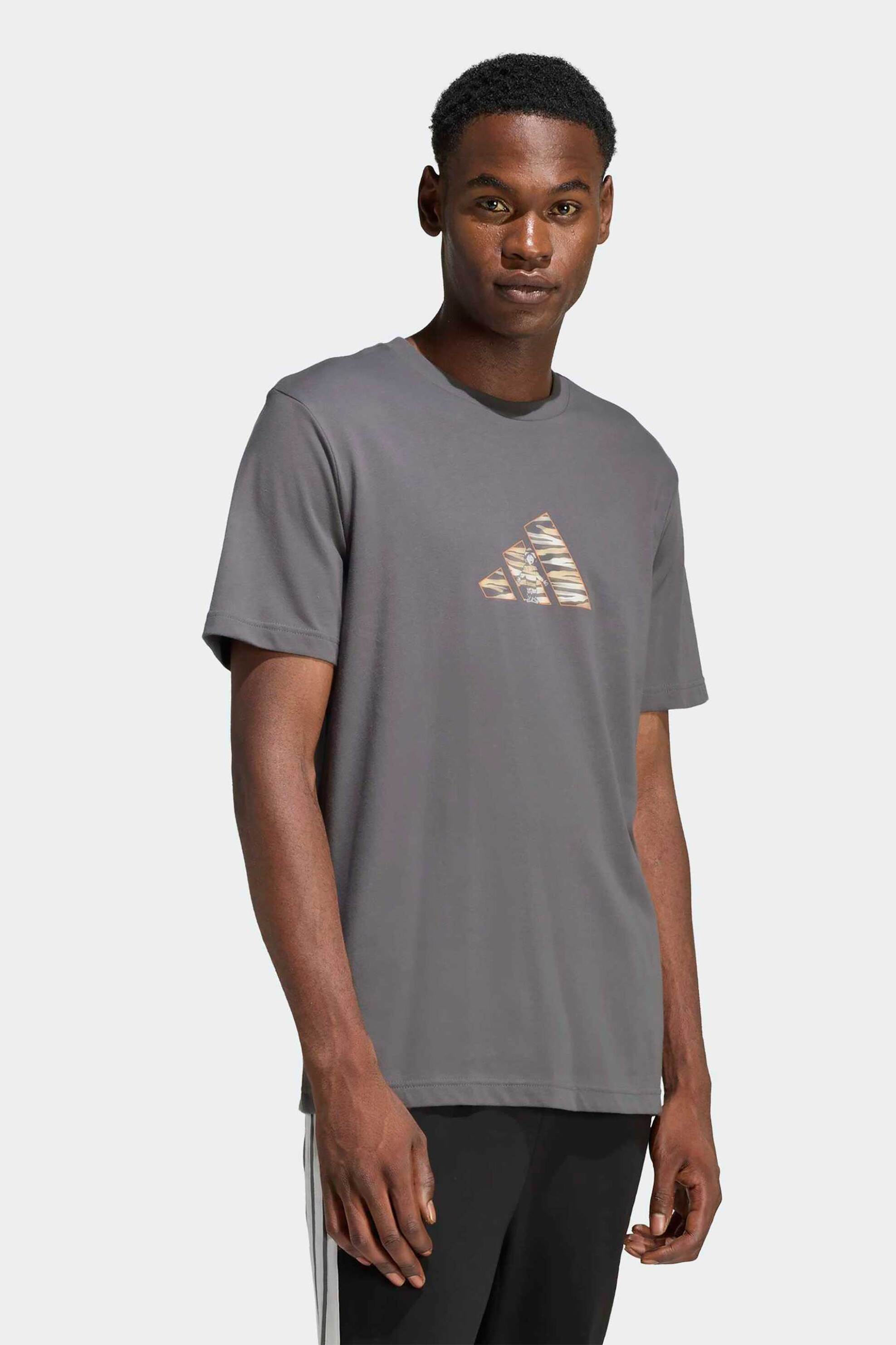 Adidas ανδρικό T-shirt Regular Fit "Camo Explorer Graphic" - JZ7501 Ανθρακί