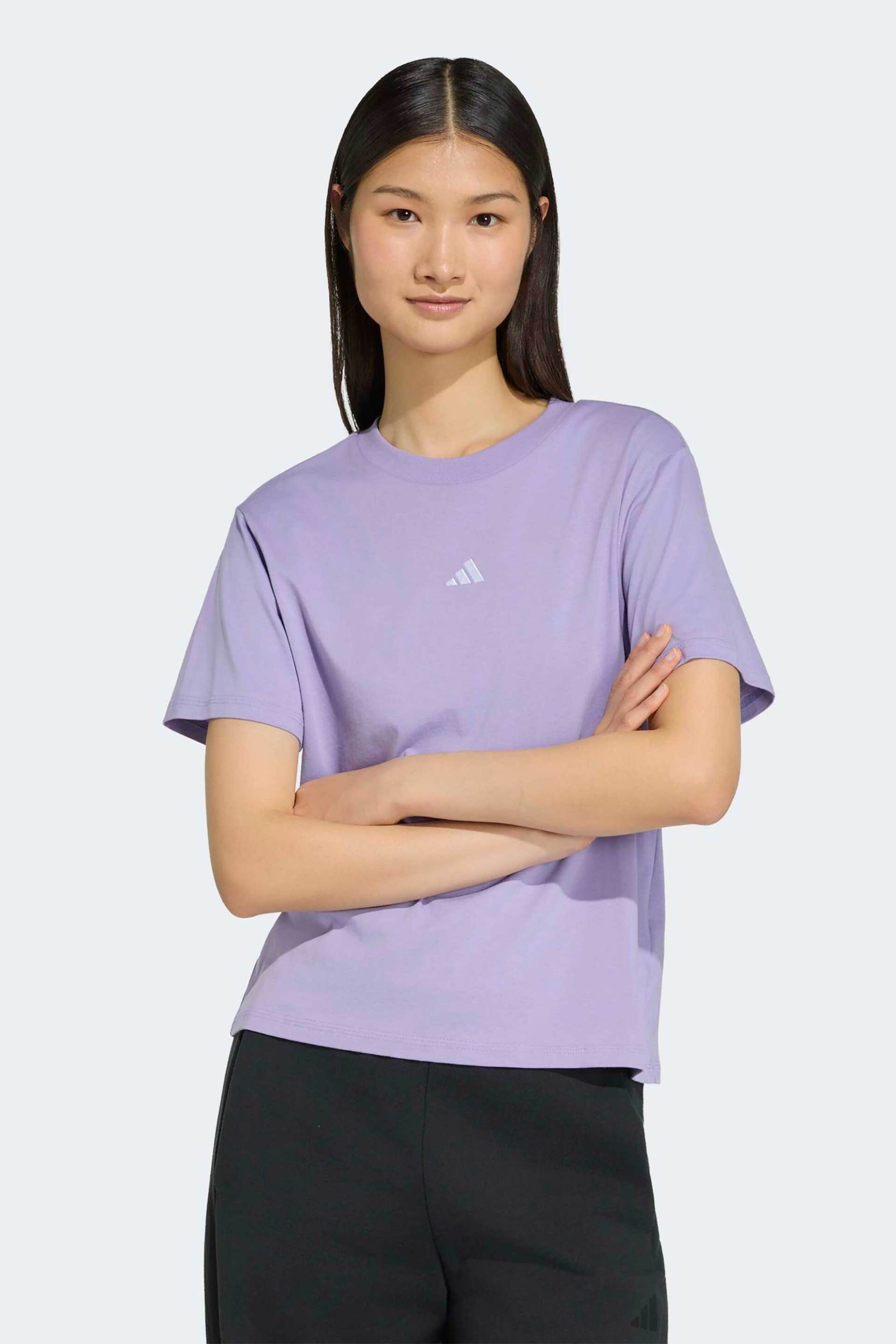 Adidas γυναικείο T-shirt Regular Fit 