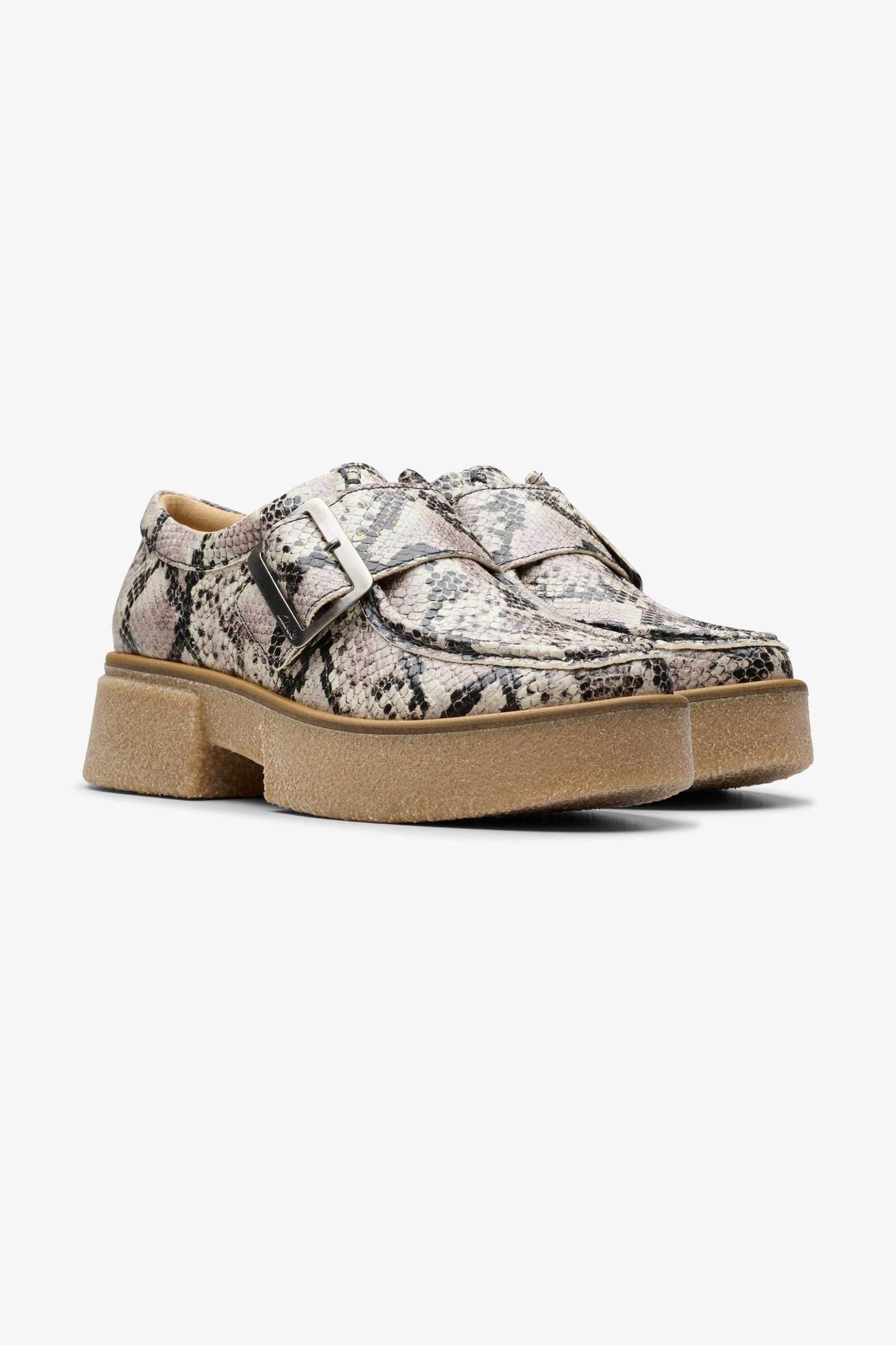 Clarks γυναικεία μοκασίνια με snake print - 26178680 Γκρι φωτογραφία