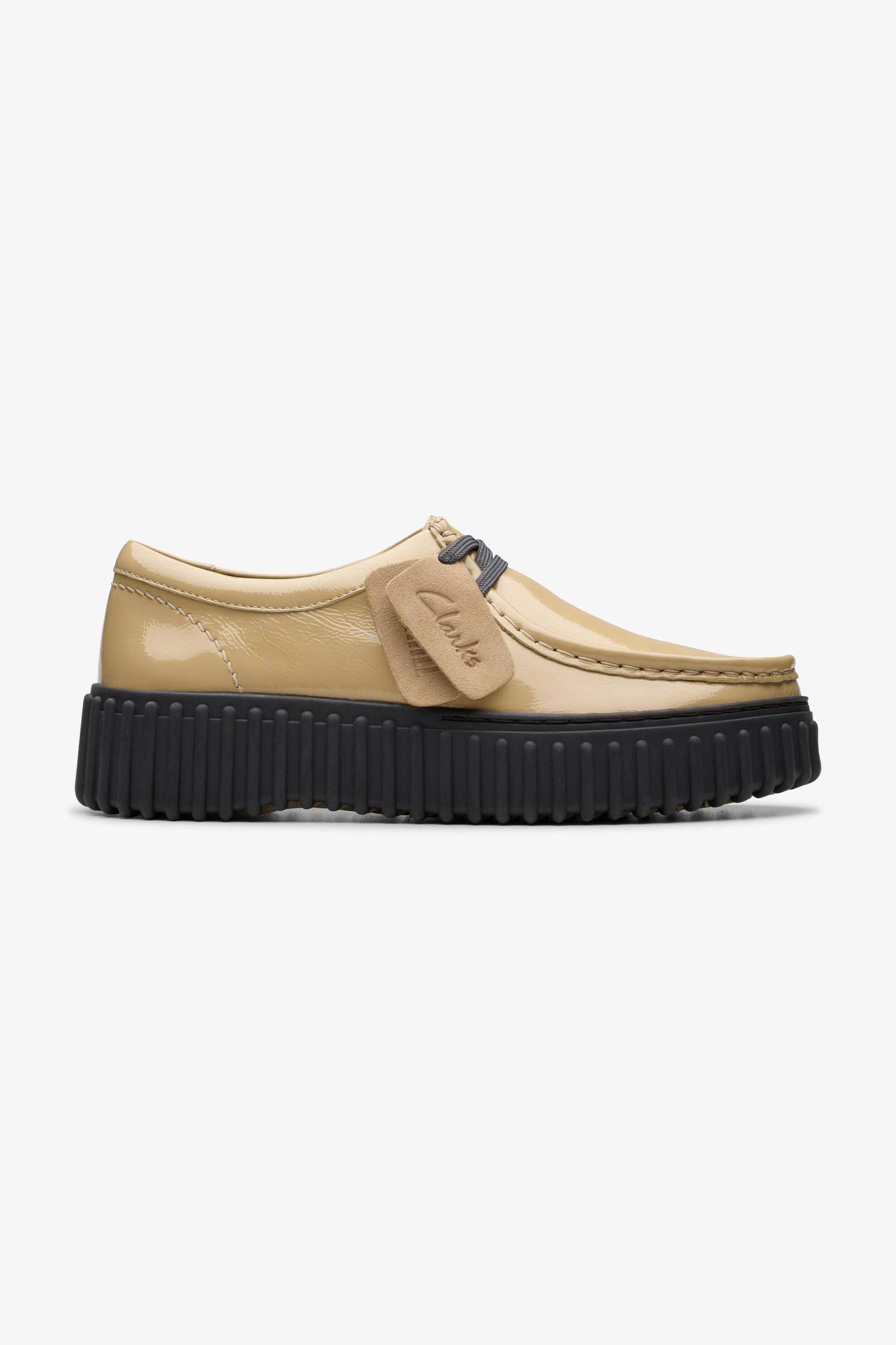 Clarks γυναικεία δερμάτινα μοκασίνια ''Torhill Bee'' - 26179109 Μπεζ