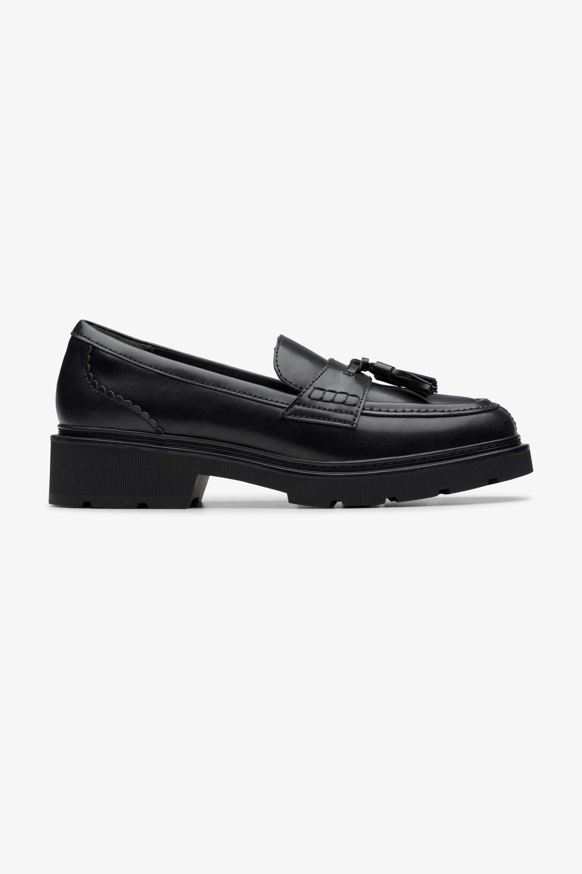 CLARKS Clarks γυναικεία loafers με διακοσμητικά φουντάκια ''Lauryl Tassel'' - 26184357 Μαύρο