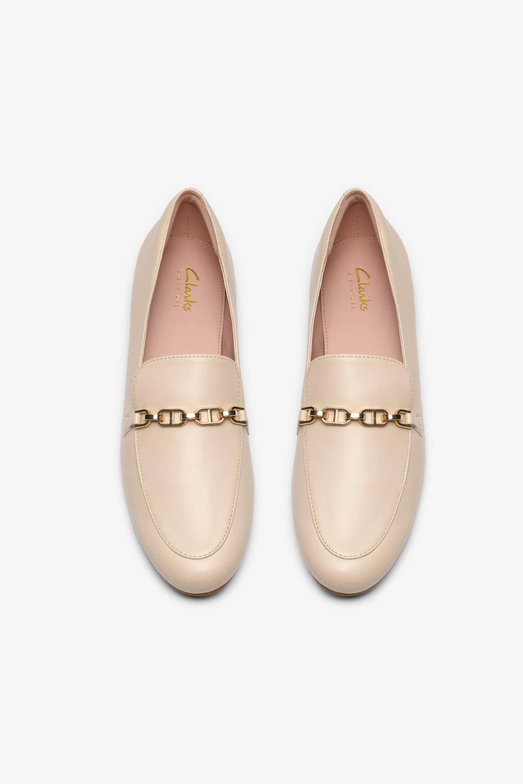 Clarks Γυναικεία Loafers Tamna Iris - 26186655 Λευκό