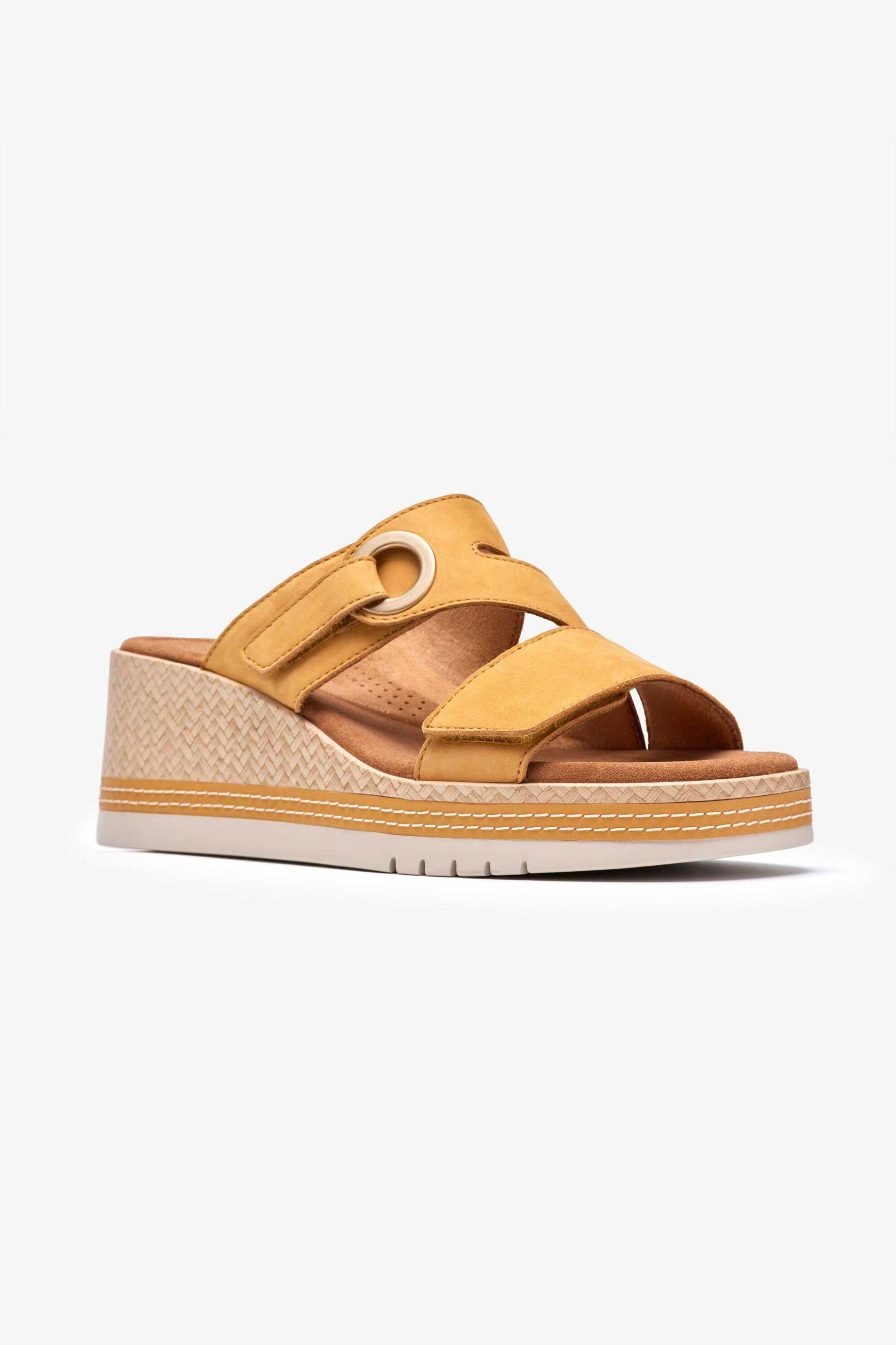 CLARKS Clarks γυναικεία πλατφόρμα "Kidiki Cove" - 26185949 Μπεζ - 2