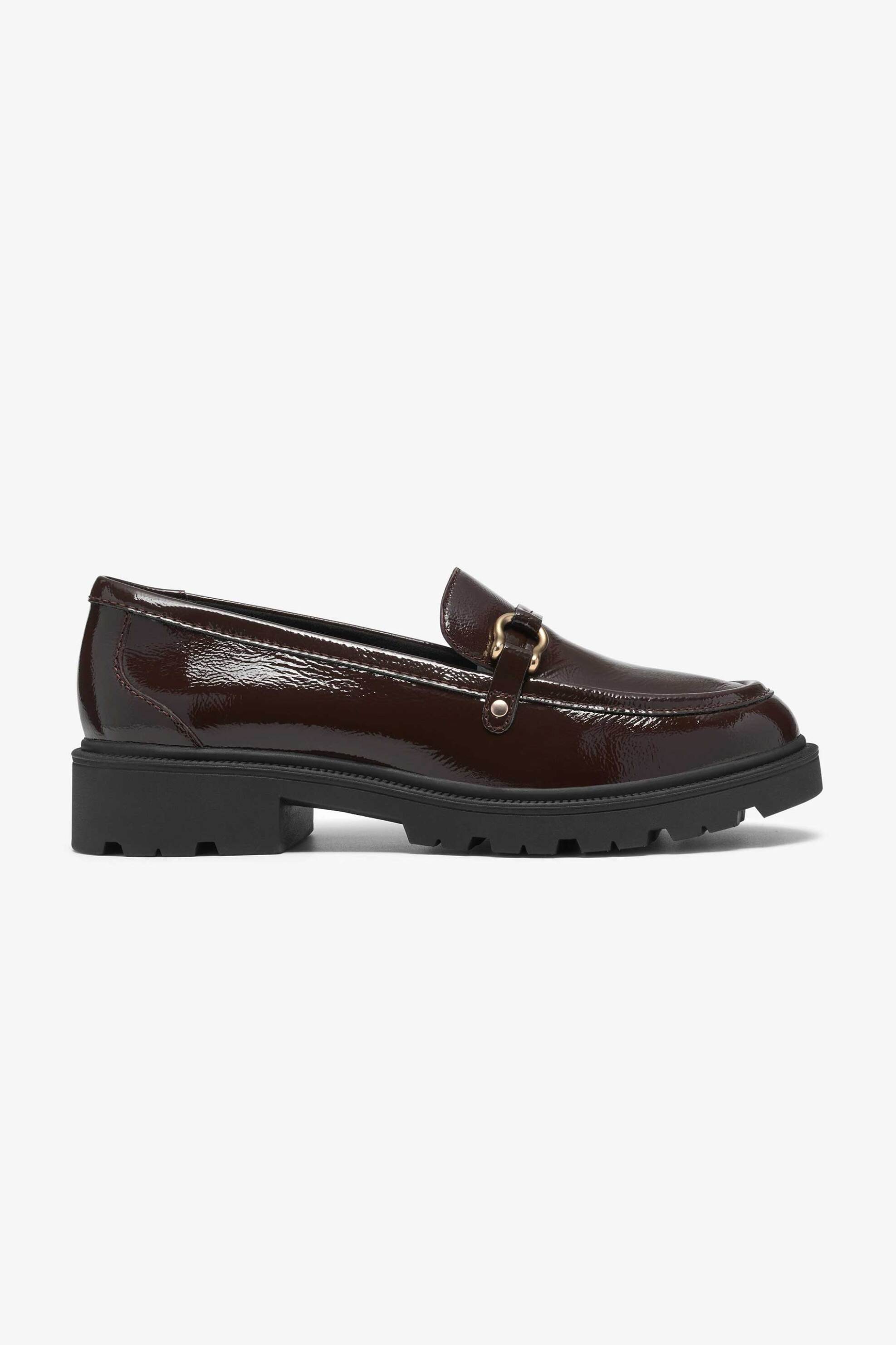 Clarks γυναικεία loafers λουστρίνι 