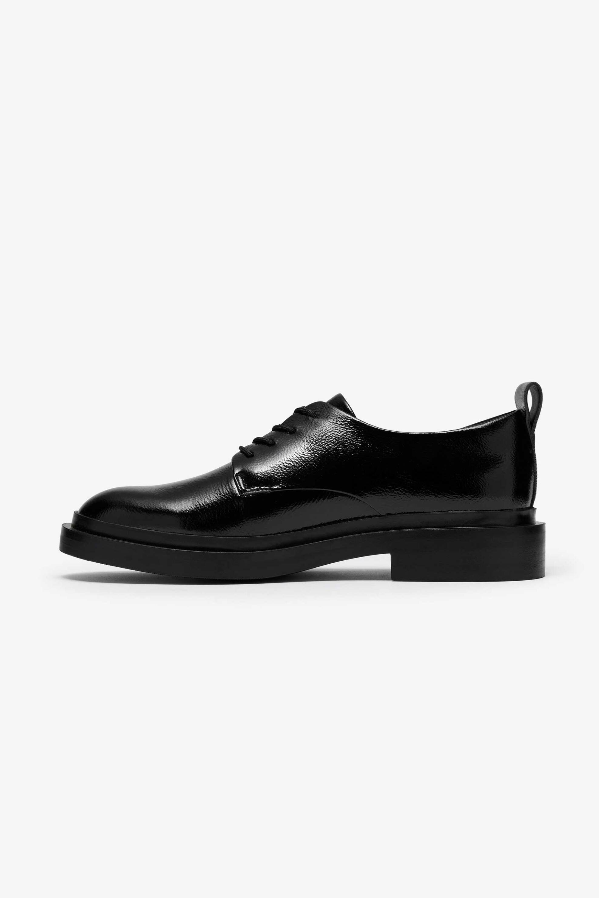 Clarks γυναικεία oxford παπούτσια με κορδόνια 