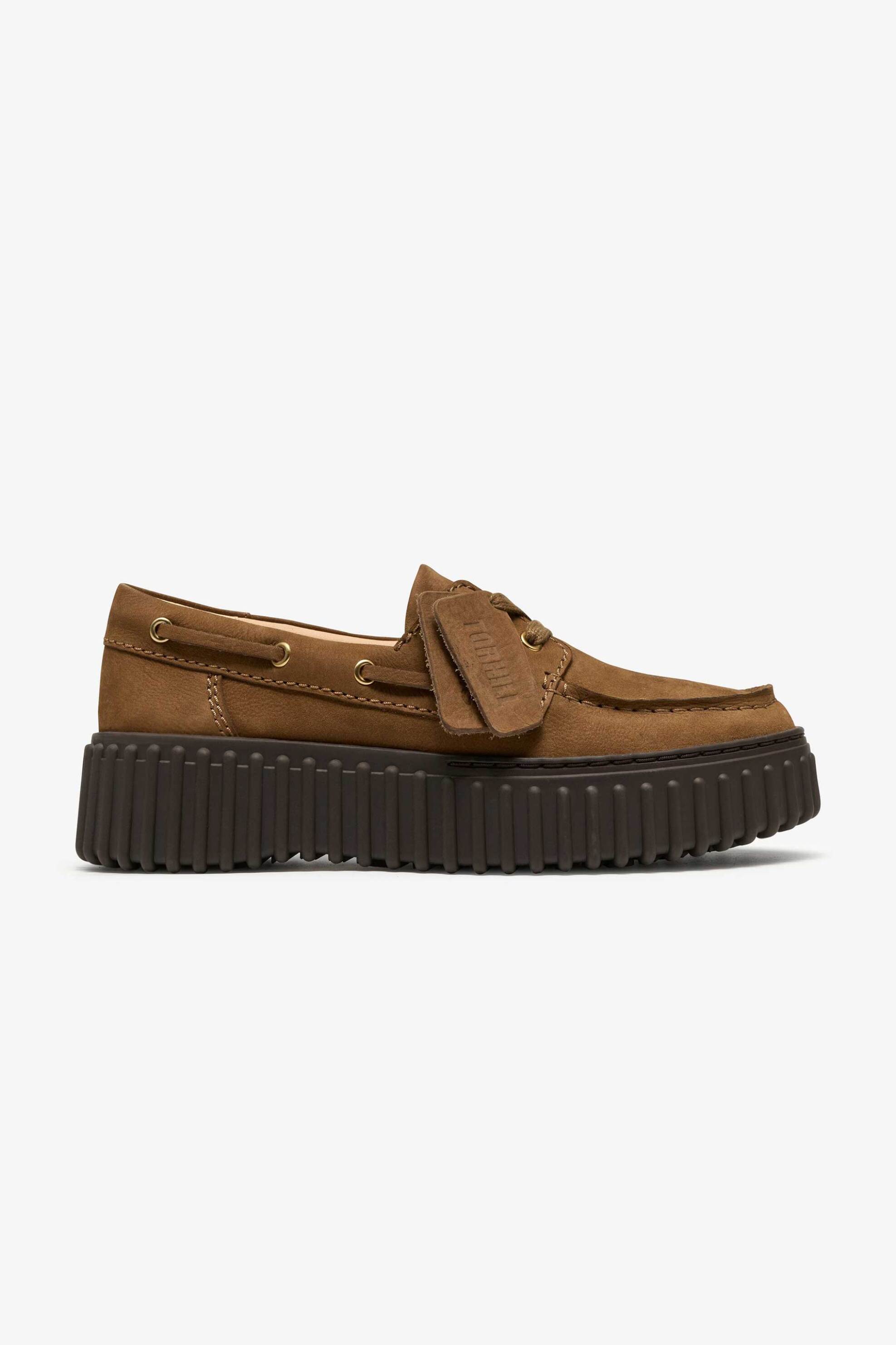 Clarks γυναικεία μοκασίνια με κορδόνια ''Torhill Boat'' - 26329432 Ταμπά
