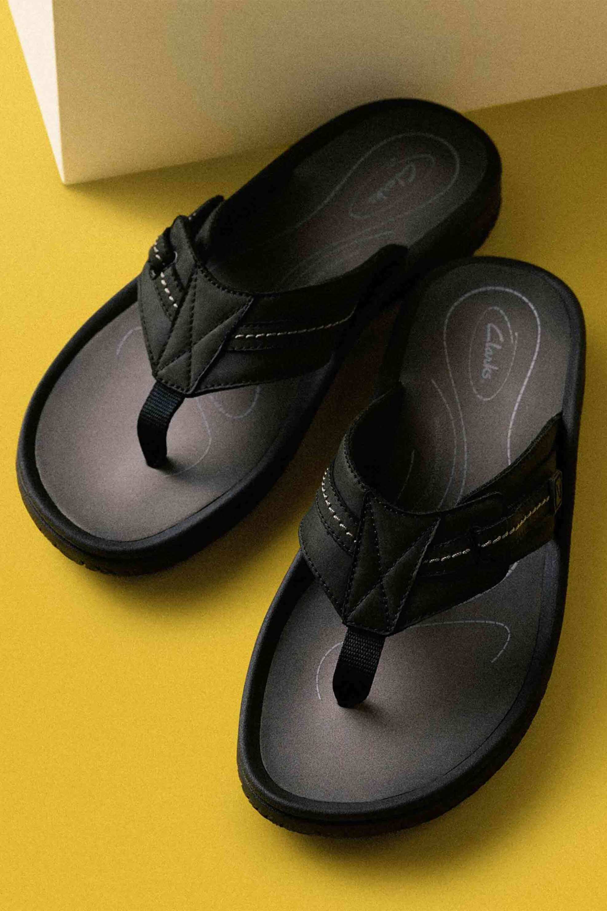 Clarks ανδρικές δερμάτινες σαγιονάρες "Wesley Sun" - 26176988 Μαύρο