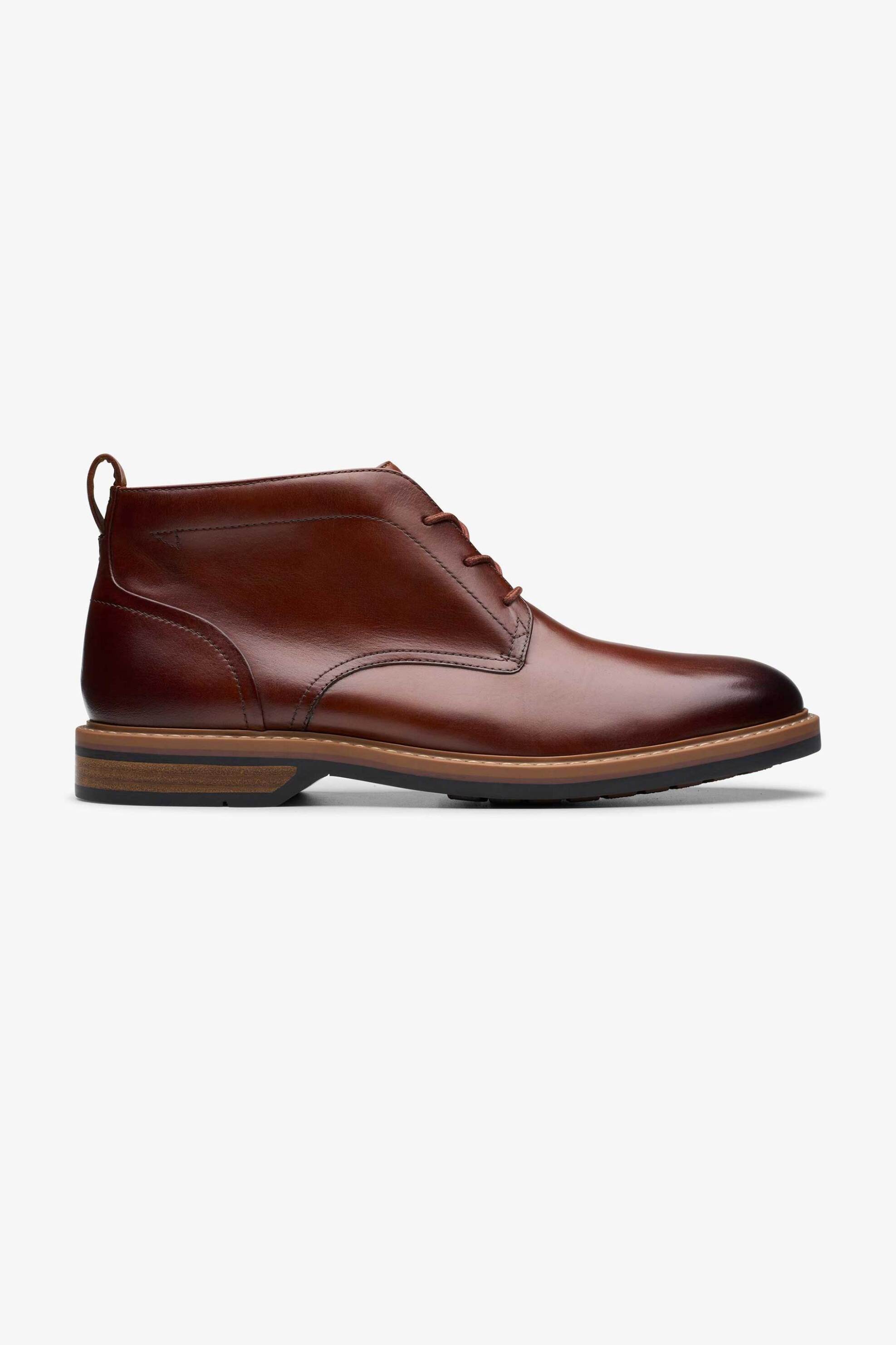 Clarks ανδρικά δερμάτινα μποτάκια "Aldwin Chukka" - 26178425 Καφέ