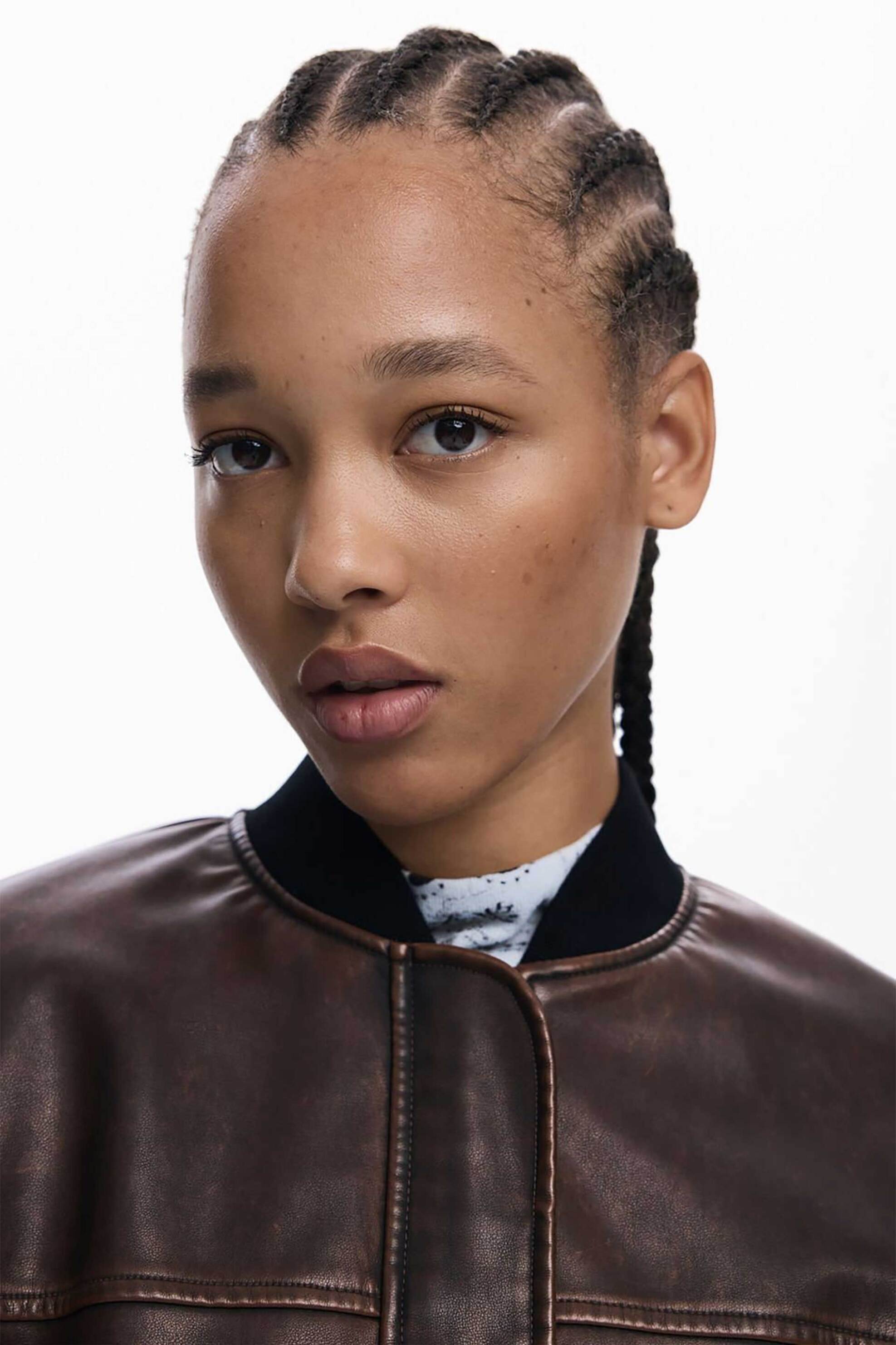 Desigual γυναικείο πόντσο με faux δέρμα Regular Fit - 25WAIP03 Καφέ φωτογραφία