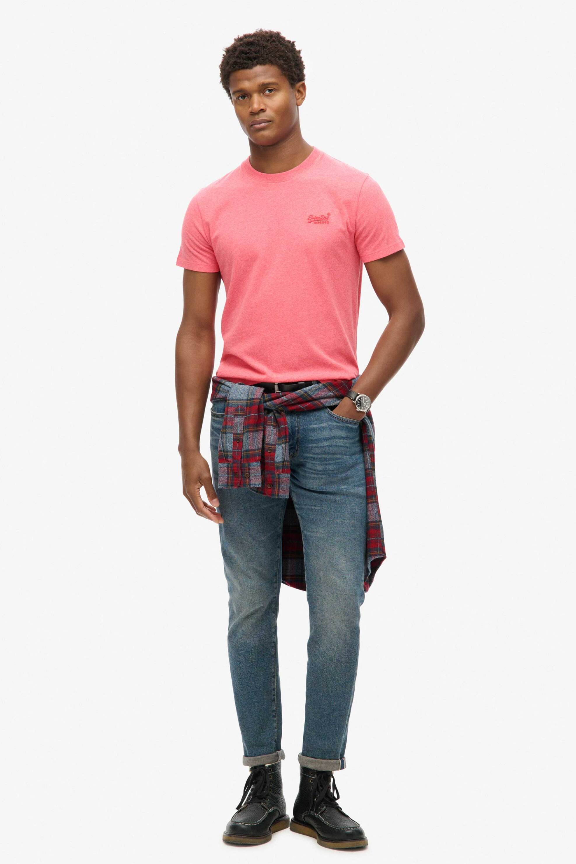 Superdry ανδρικό T-shirt με κεντημένο λογότυπο Slim Fit "Essential" - M1011245A Ροζ φωτογραφία