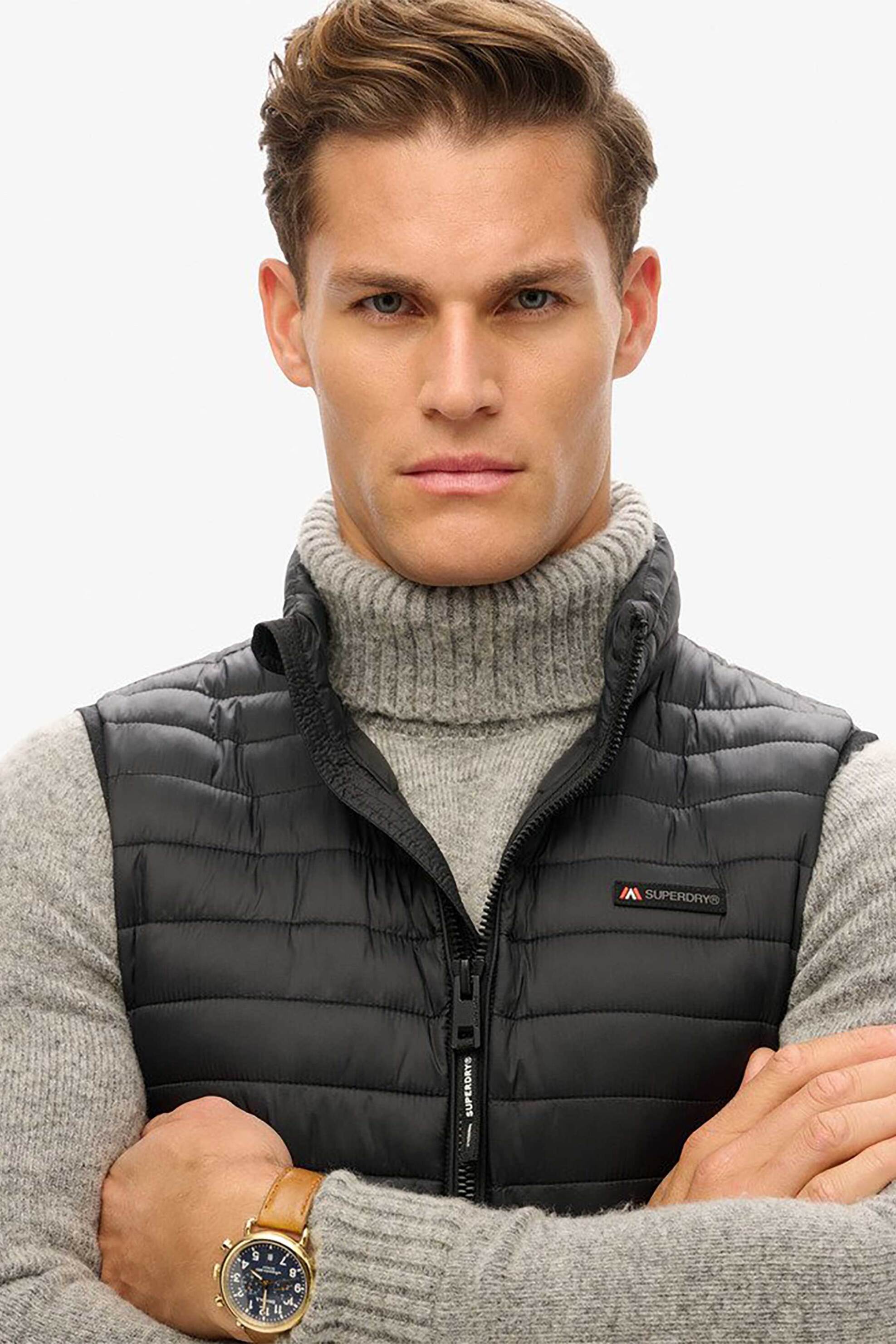 Superdry ανδρικό μπουφάν αμάνικο καπιτονέ με λογότυπο "Fuji Lite" - M5012056A Μαύρο φωτογραφία