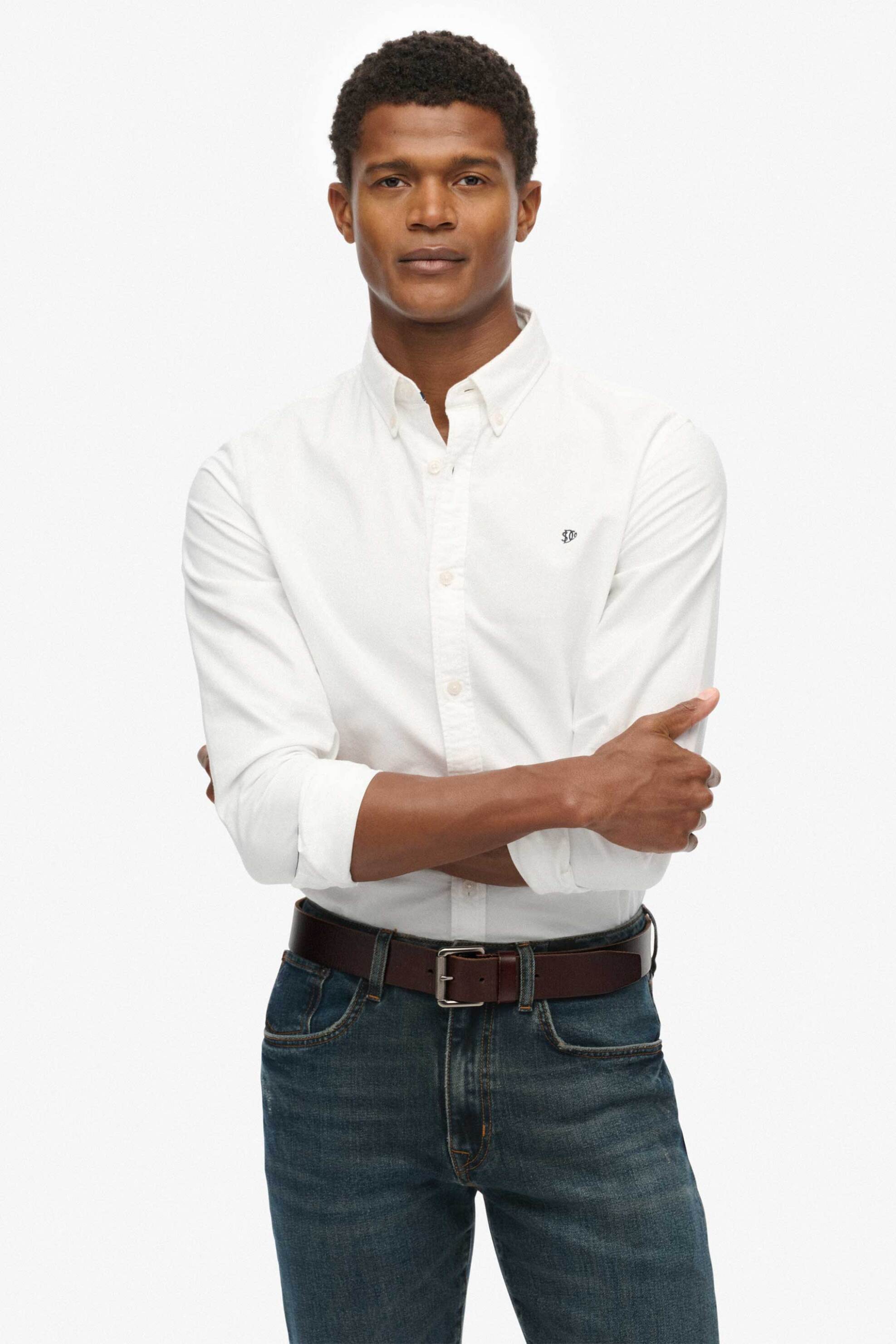 Superdry ανδρικό πουκάμισο button down με κεντημένο λογότυπο Relaxed Fit "Classic Oxford" - M4011037A Λευκό