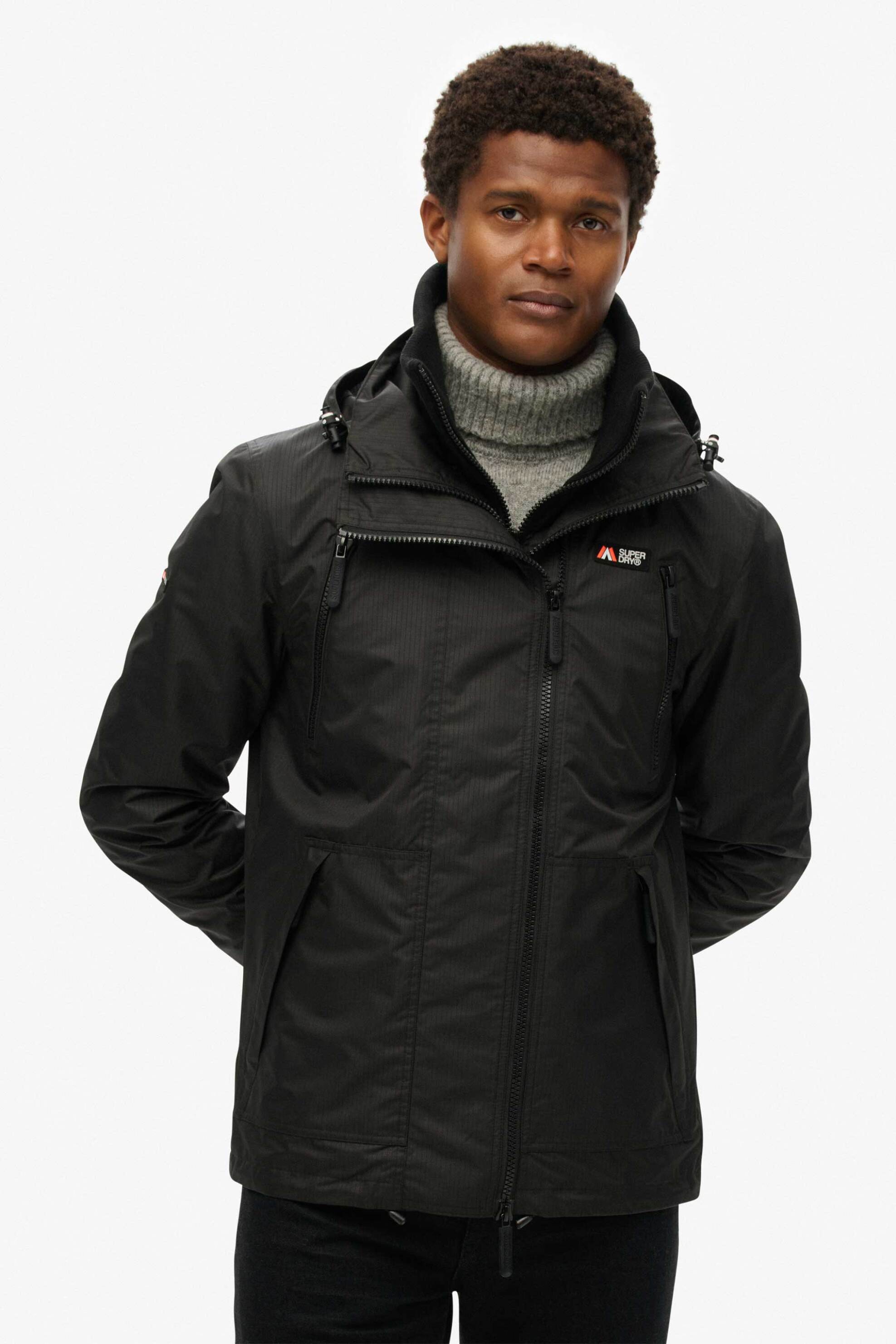 Superdry ανδρικό αδιάβροχο μπουφάν με κουκούλα Slim Fit "Mountain Windbreaker" - M5012100A Μαύρο