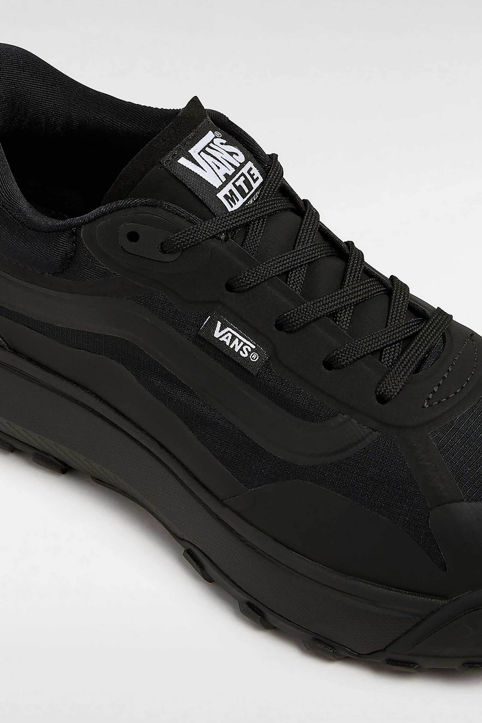 Vans ανδρικά sneakers "MTE Crosspath" - VN000CVUBKA1 Μαύρο φωτογραφία