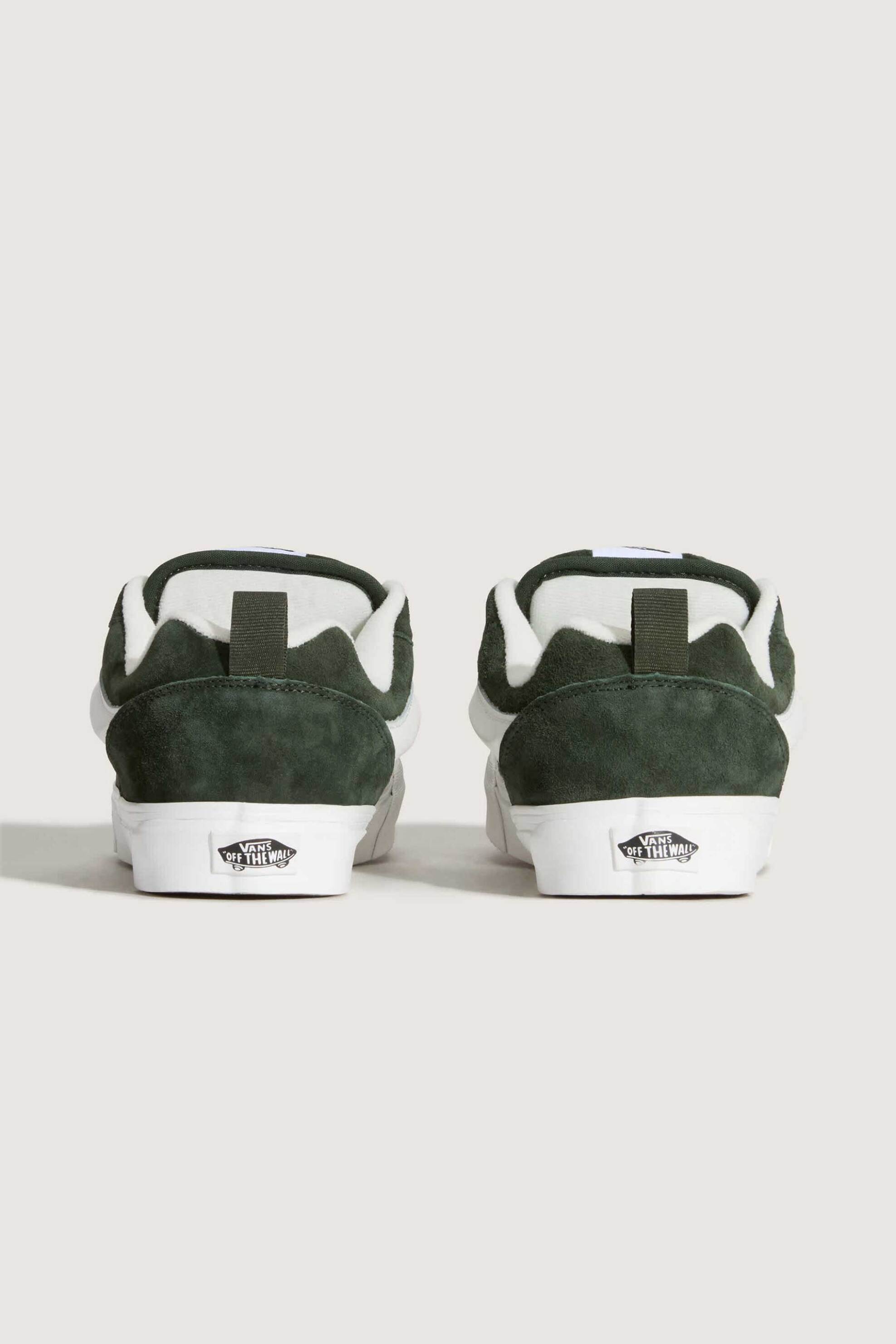 Vans unisex sneakers από suede δέρμα με trademark contrast ρίγα στο πλάι "KNU Skool" - VN000D22EMU1 Κυπαρισσί φωτογραφία