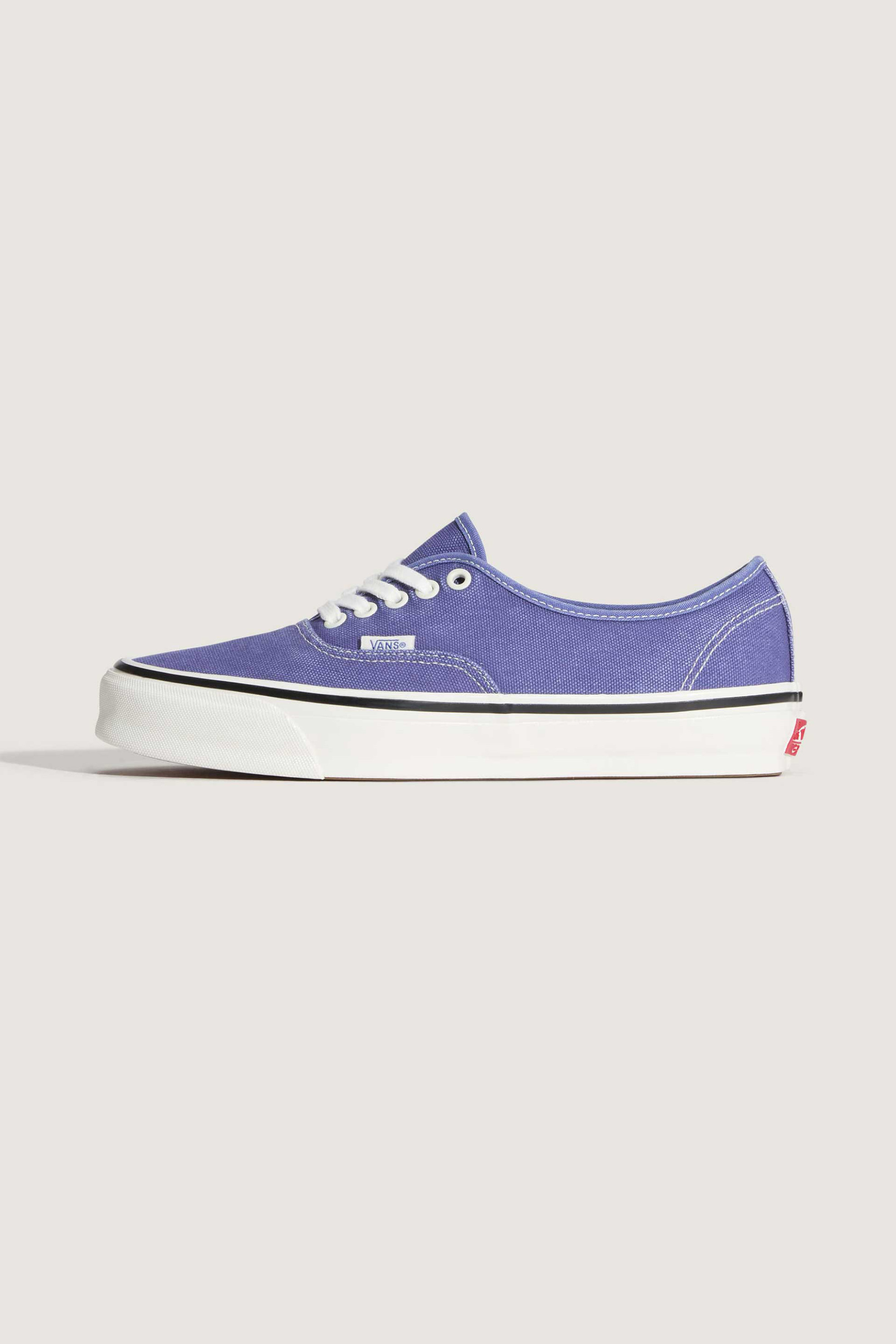 Vans unisex sneakers "Premium Authentic" - VN000EBNDSK1 Μοβ