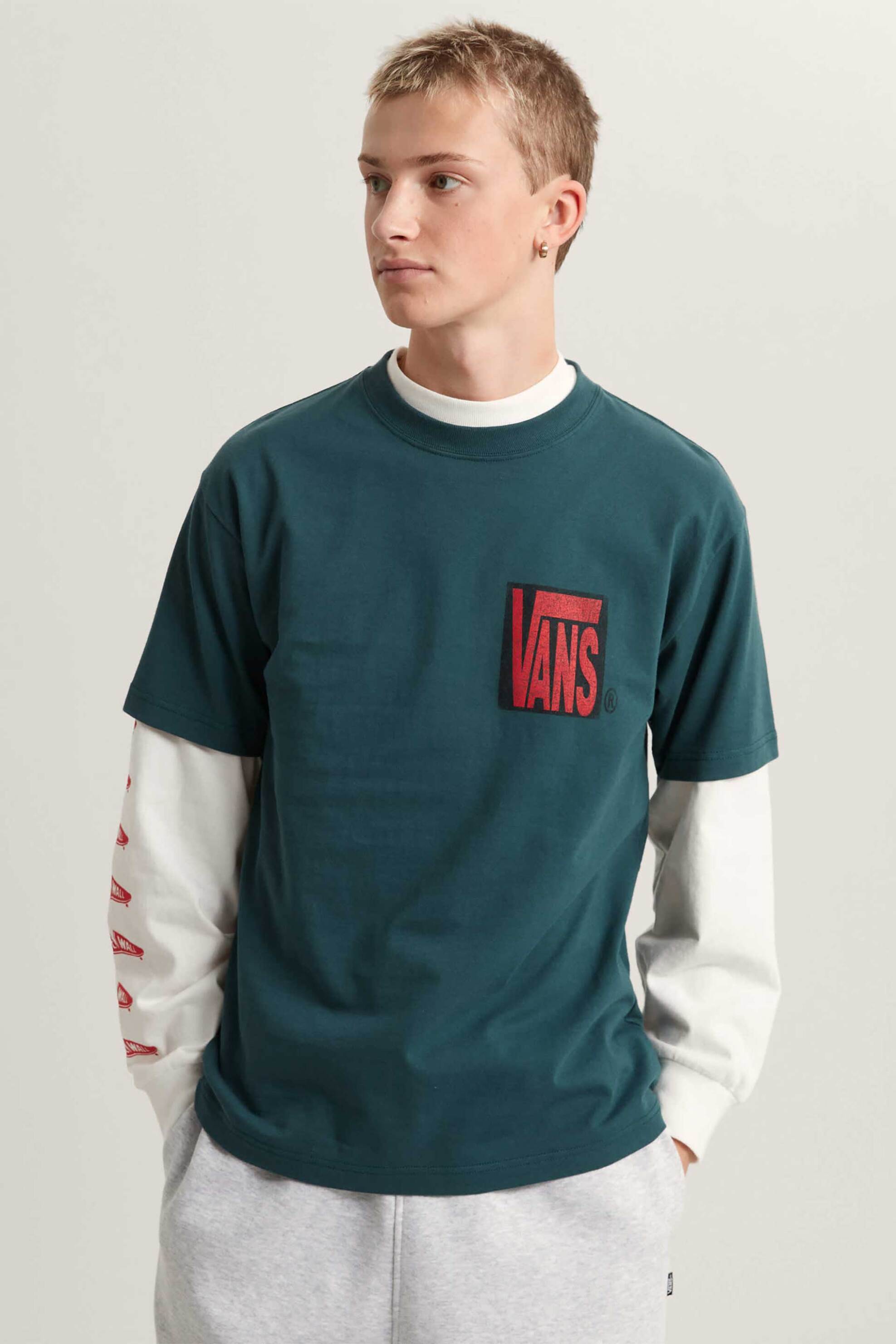 Vans ανδρικό T-shirt Classic Fit "Stretch Stack Crackle" - VN000SWEFRJ1 Πράσινο Σκούρο