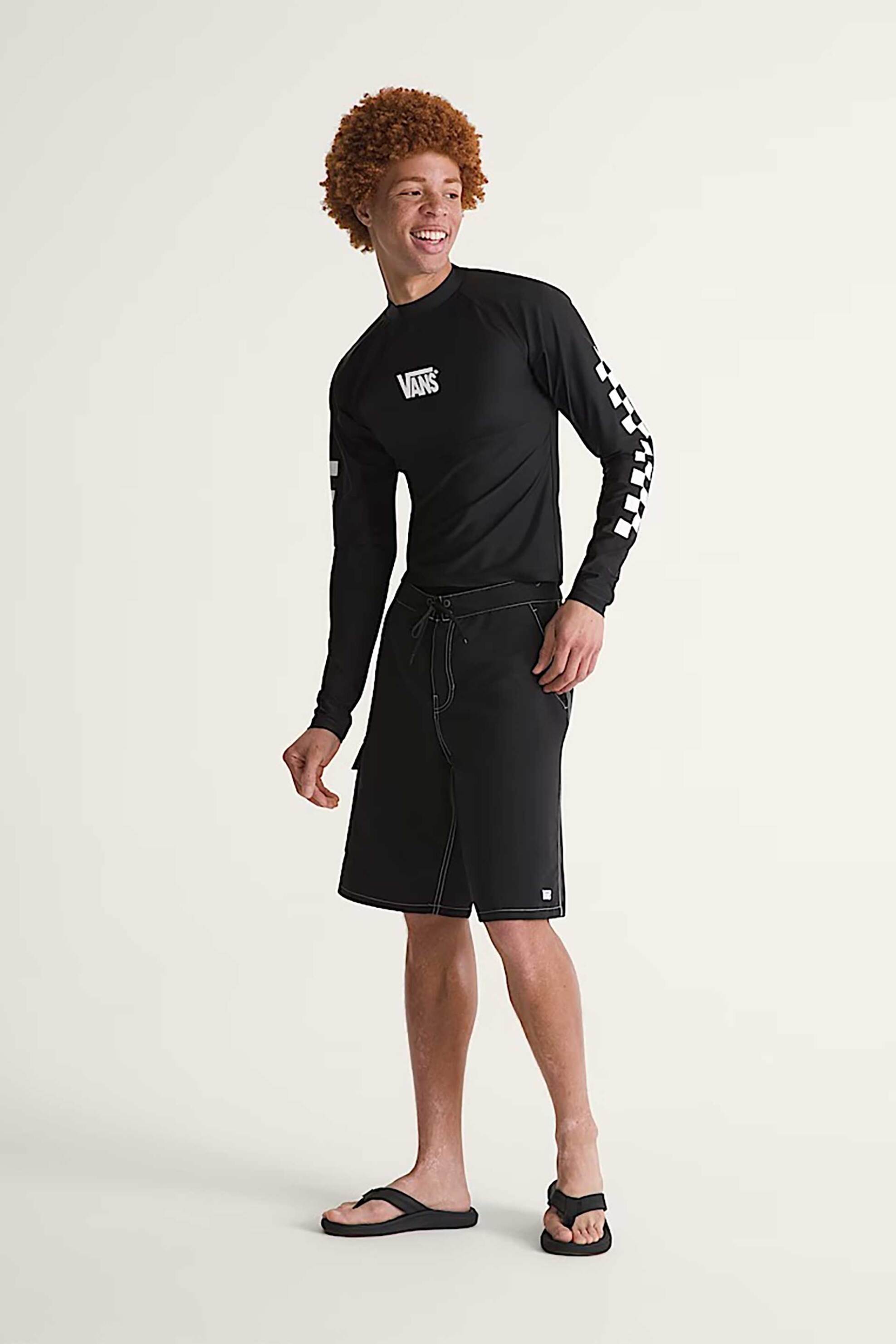 Vans ανδρική βερμούδα cargo Relaxed Fit "Voyage Long" - VN000SQHBLK1 Μαύρο