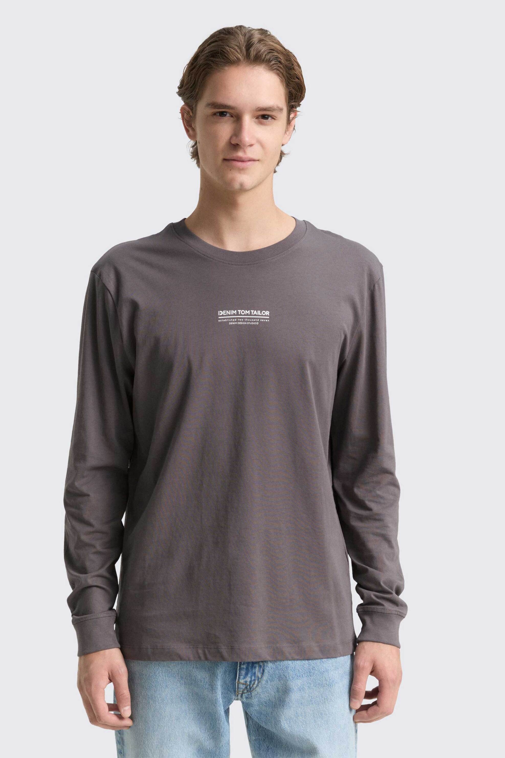 Tom Tailor ανδρική μπλούζα μονόχρωμη με logo print Regular Fit - 1047403 Γκρι Σκούρο