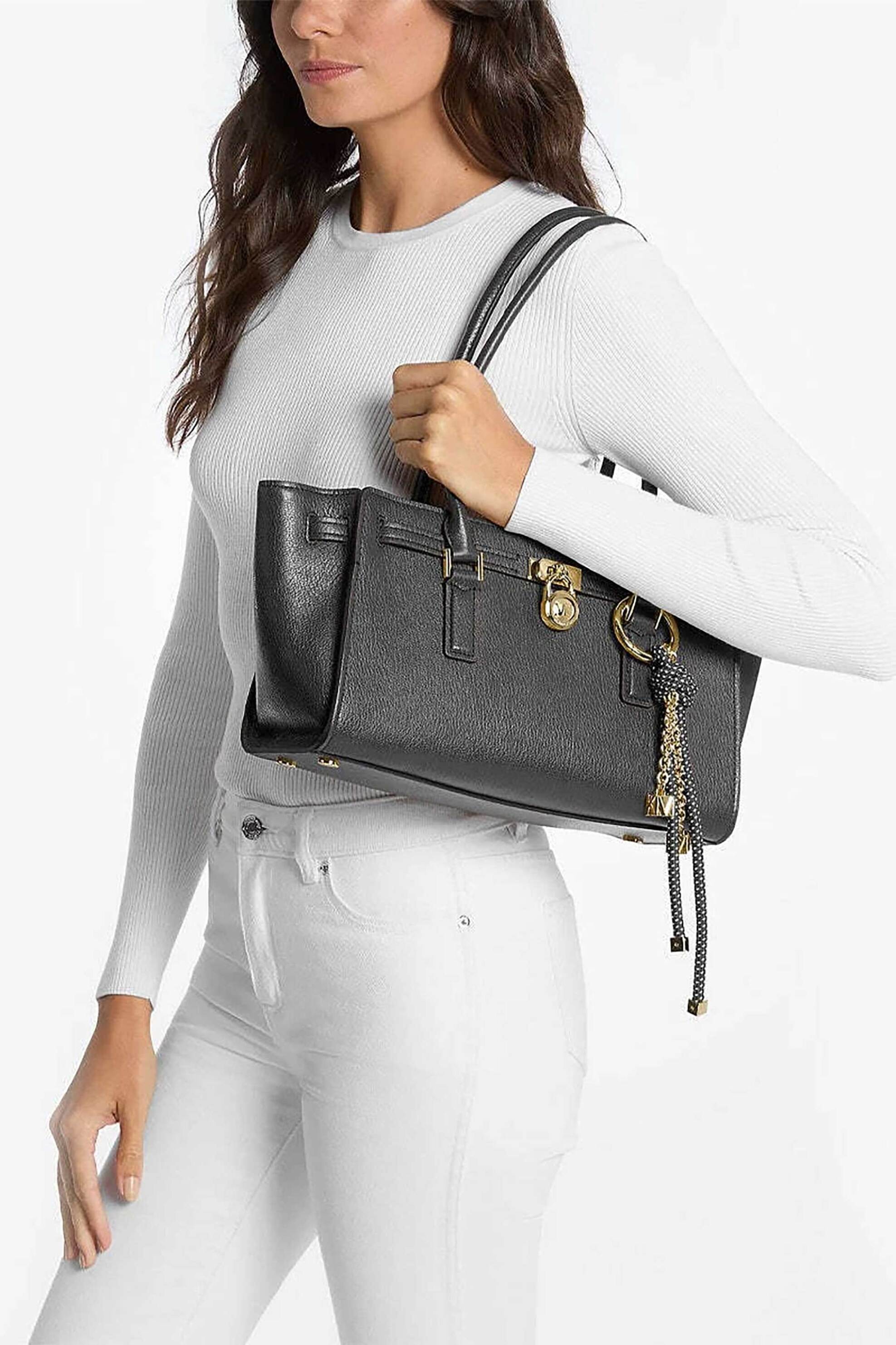 MICHAEL KORS Michael Kors γυναικεία δερμάτινη τσάντα ώμου "Hamilton Small" - 30F5GNXT0L Μαύρο - 3