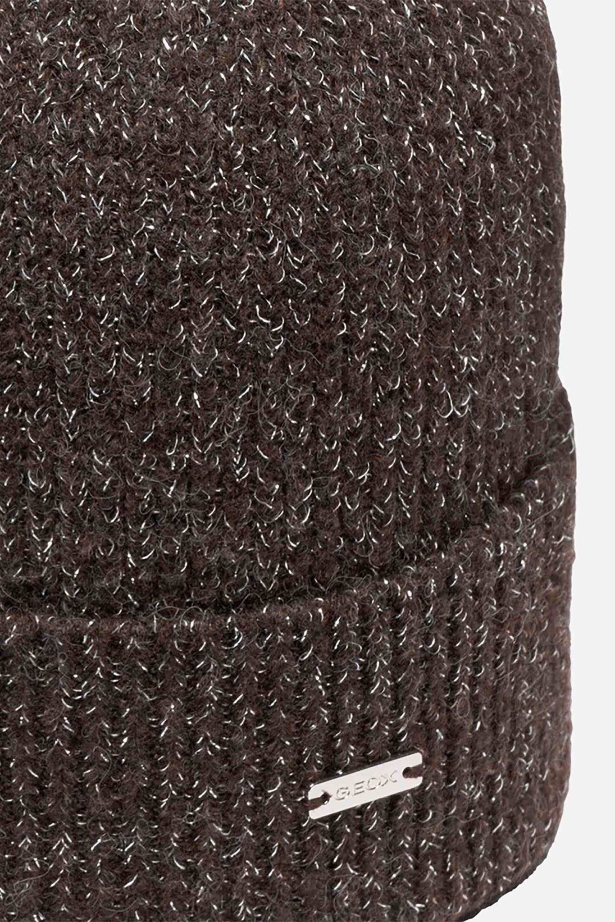 Geox γυναικείος πλεκτός σκούφος ribbed με μεταλλικό λογότυπο 