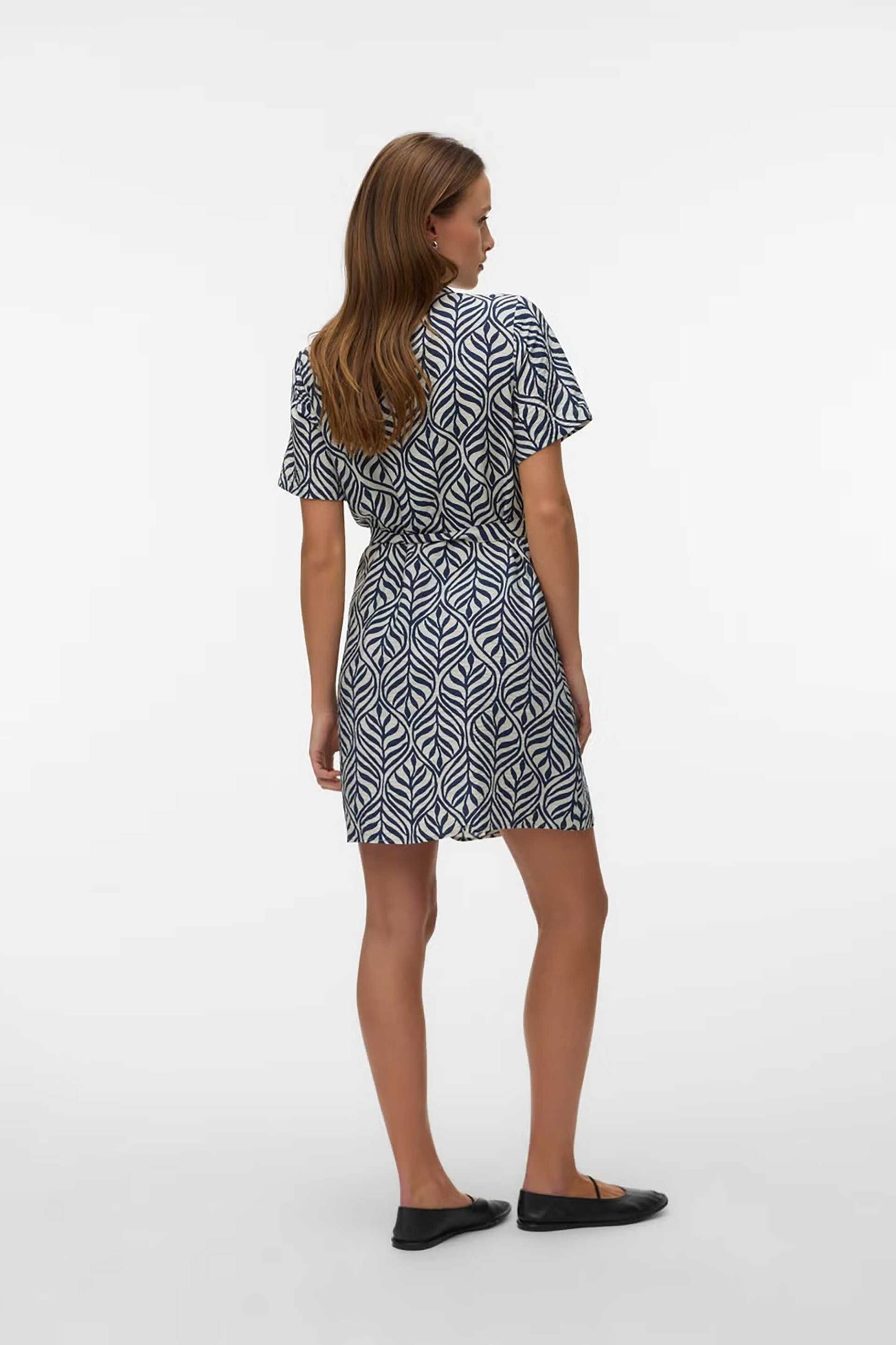 Vero Moda Γυναικείο Mini Φόρεμα Σεμιζιέ με All-Over Print Regular Fit - 10341592 Ασπρόμαυρο