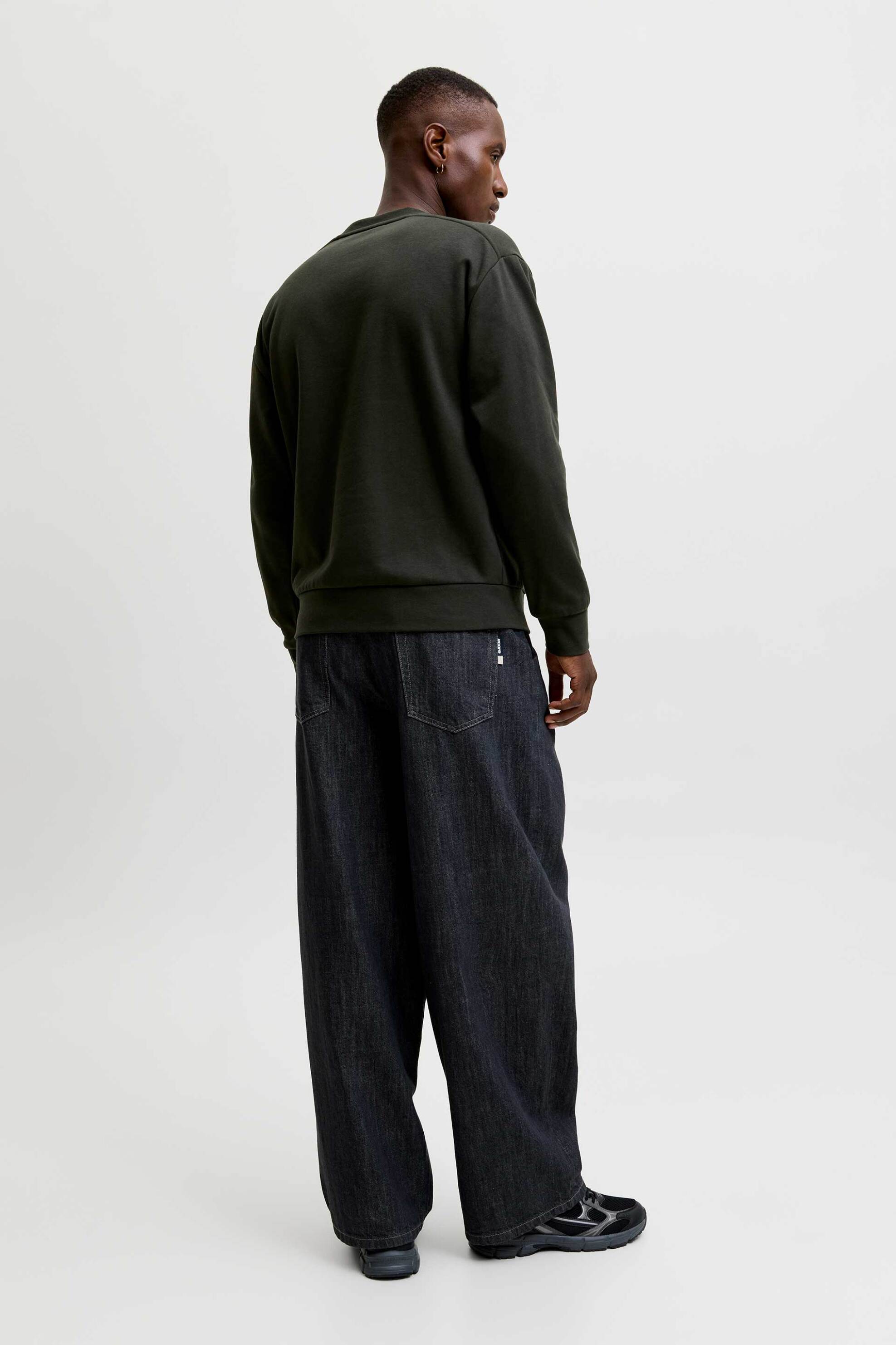 Jack Jones Ανδρική Μπλούζα Φούτερ με Λογότυπο Relaxed Fit - 12300444 Μαύρο