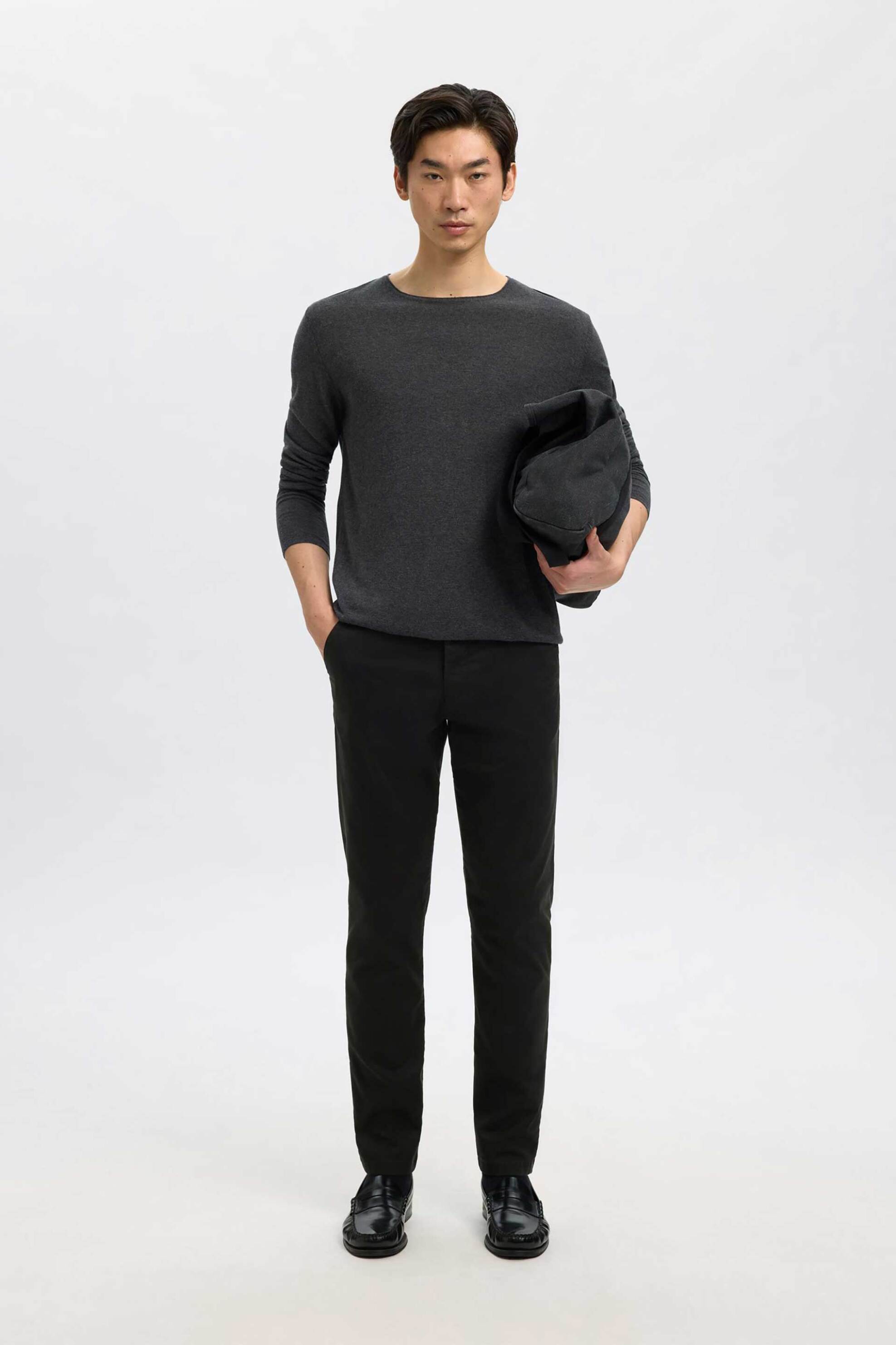 Selected ανδρικό παντελόνι chino μονόχρωμο Slim Fit - 16087663 Μαύρο