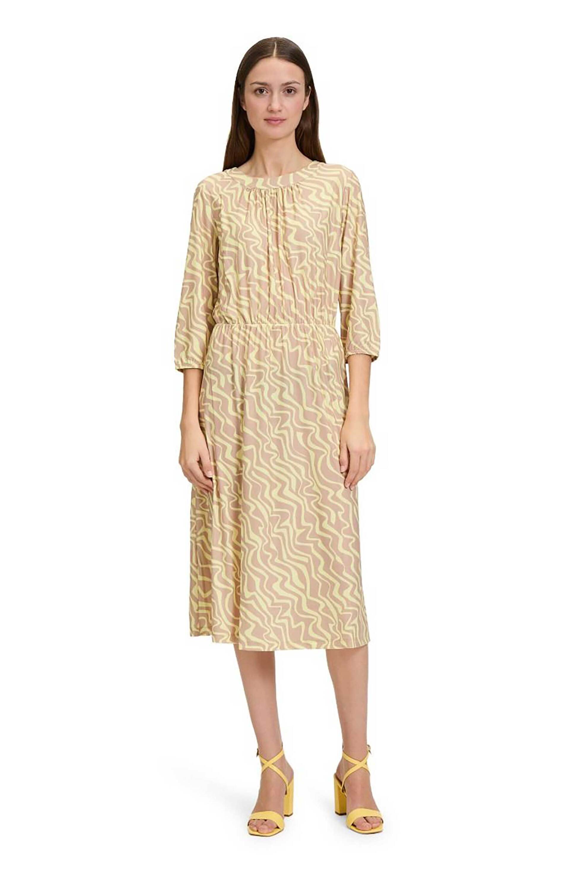 BETTY & CO BETTY & CO γυναικείο midi φόρεμα με all-over print και μανίκι 3/4 - 1606/3106 Μπεζ