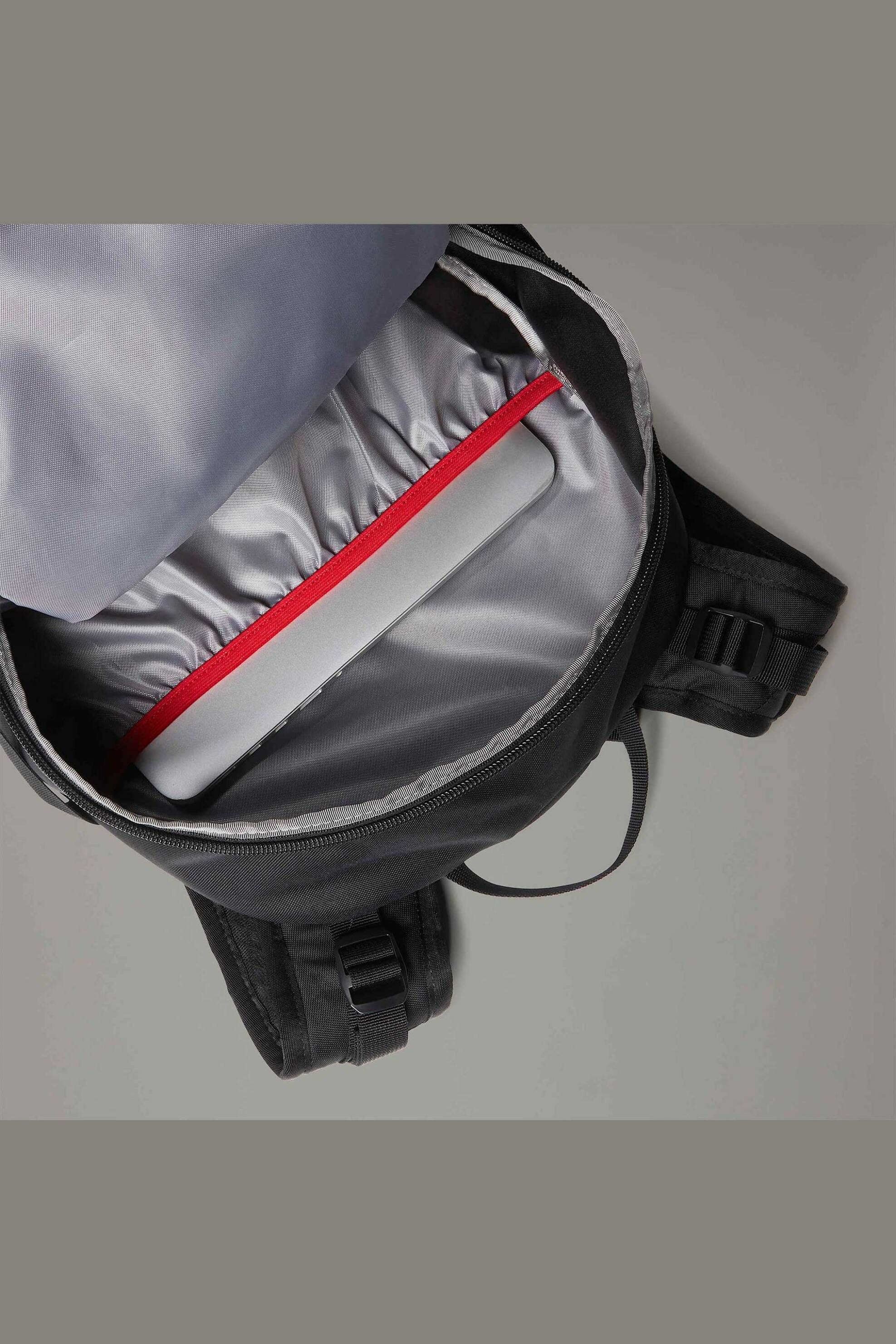 The North Face unisex backpack "Basin" - NF0A52CY4HF1 Μαύρο φωτογραφία