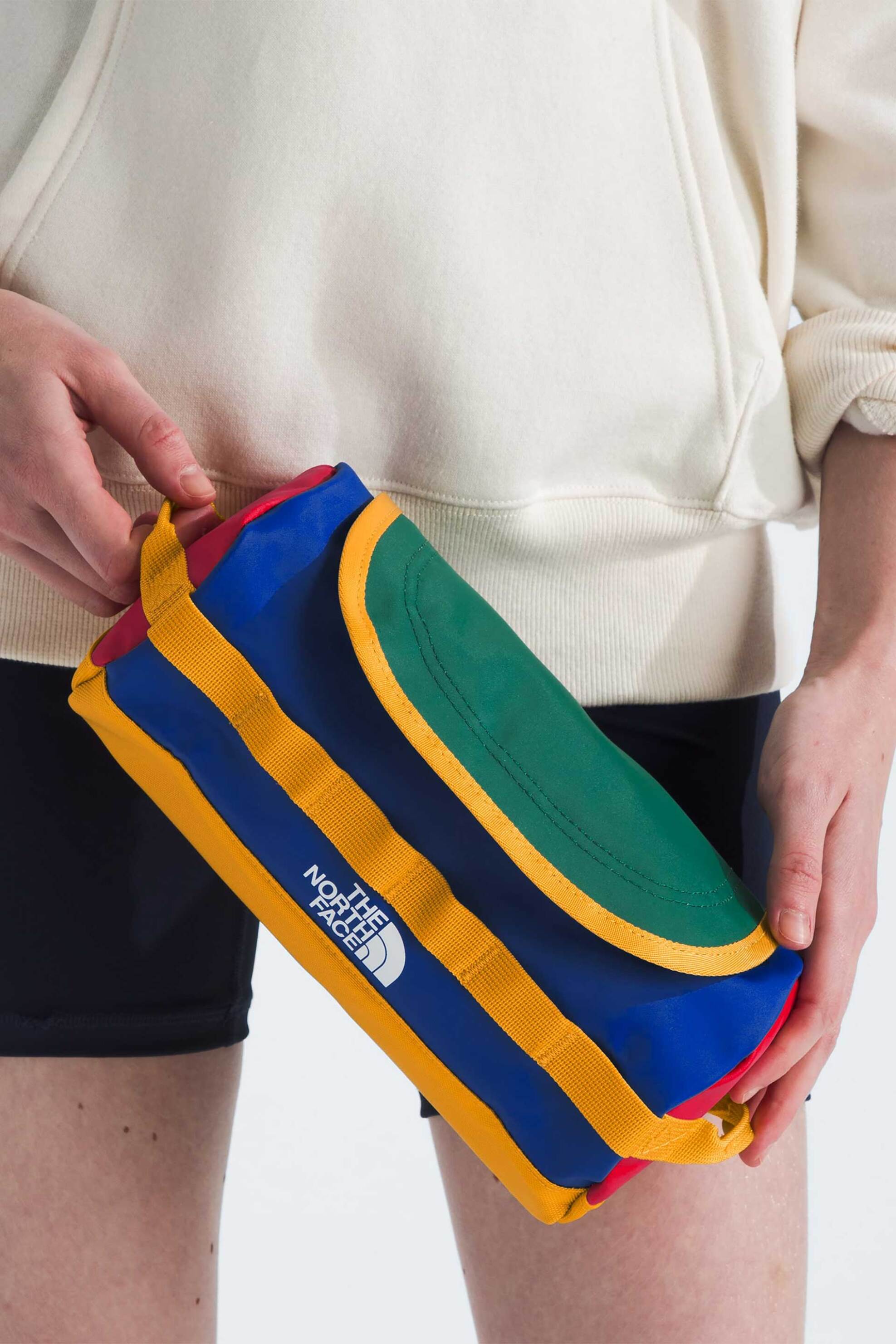 The North Face unisex τσαντάκι "Base Camp Travel Canister Large S" - NF0A52TGADH1 Πολύχρωμο φωτογραφία