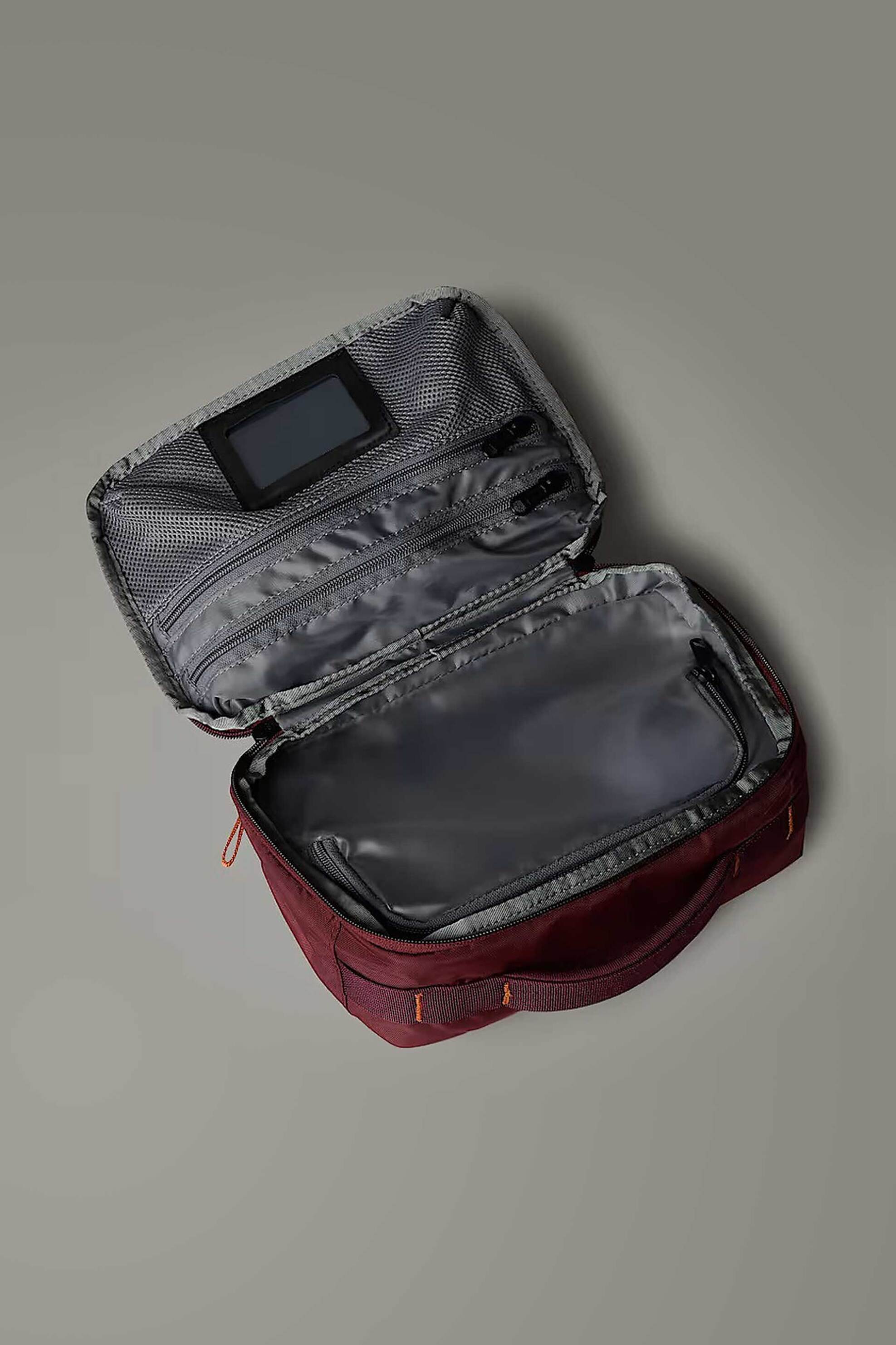 The North Face unisex νεσεσέρ "Base Camp Voyager Toiletry Kit" - NF0A81BLADD1 Μπορντό φωτογραφία
