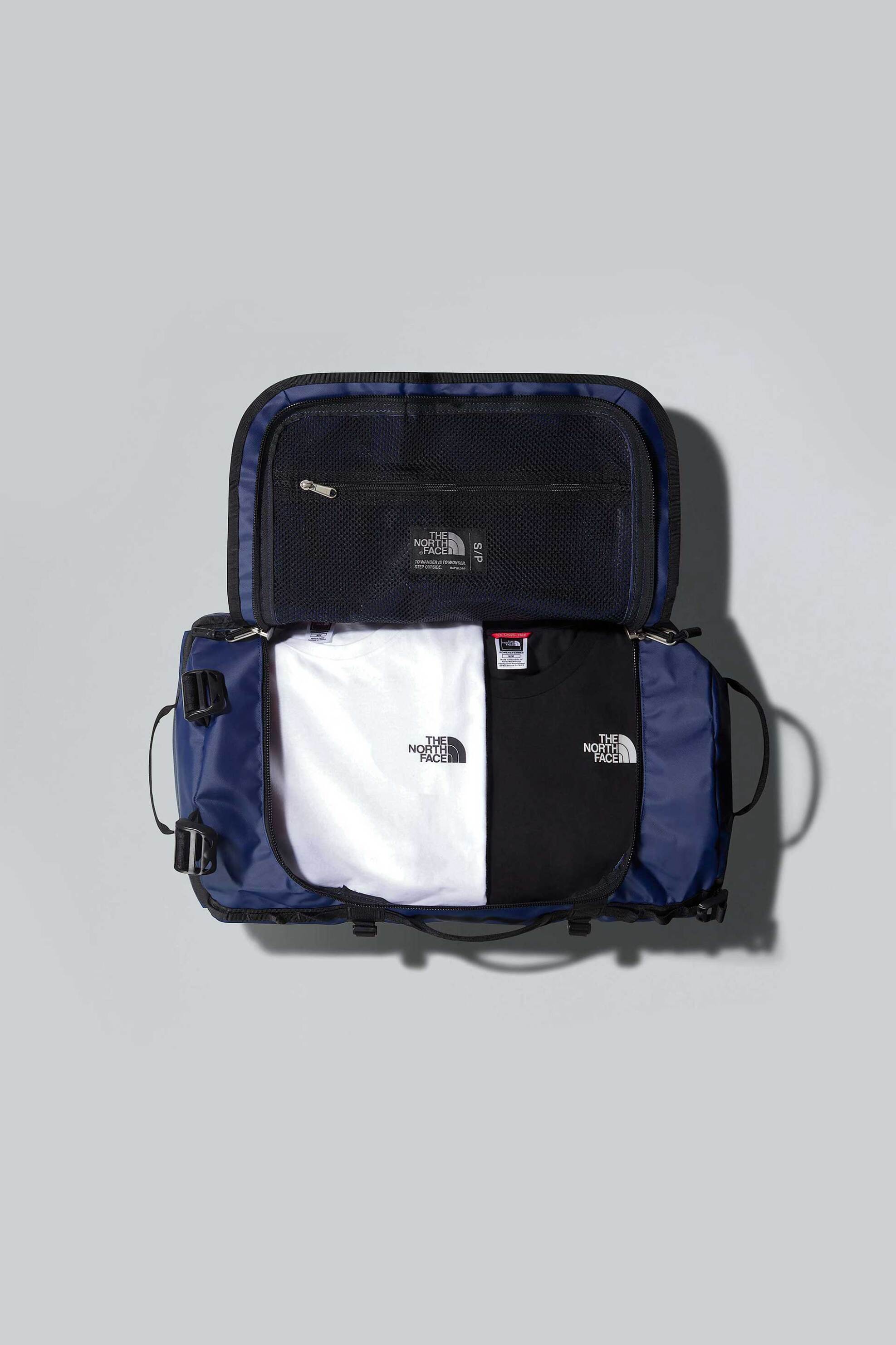 The North Face unisex σακ βουαγιάζ "Base Camp Duffel S" - NF0A52ST4Y21 Μπλε Σκούρο φωτογραφία