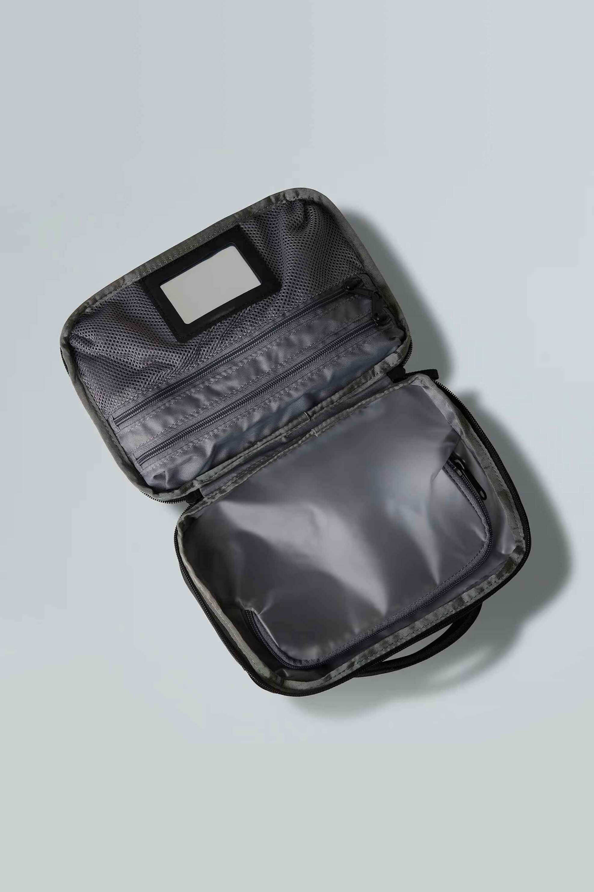 The North Face unisex νεσεσέρ "Base Camp Voyager Wash Bag" - NF0A81BLKT01 Μαύρο φωτογραφία