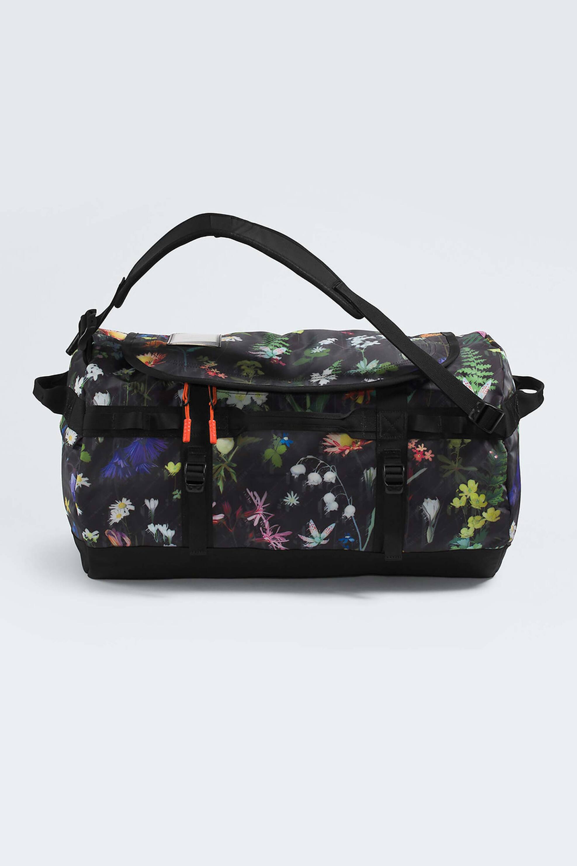 The North Face unisex σακ βουαγιάζ "Base Camp Duffel S" - NF0A52STGIO1 Μαύρο φωτογραφία