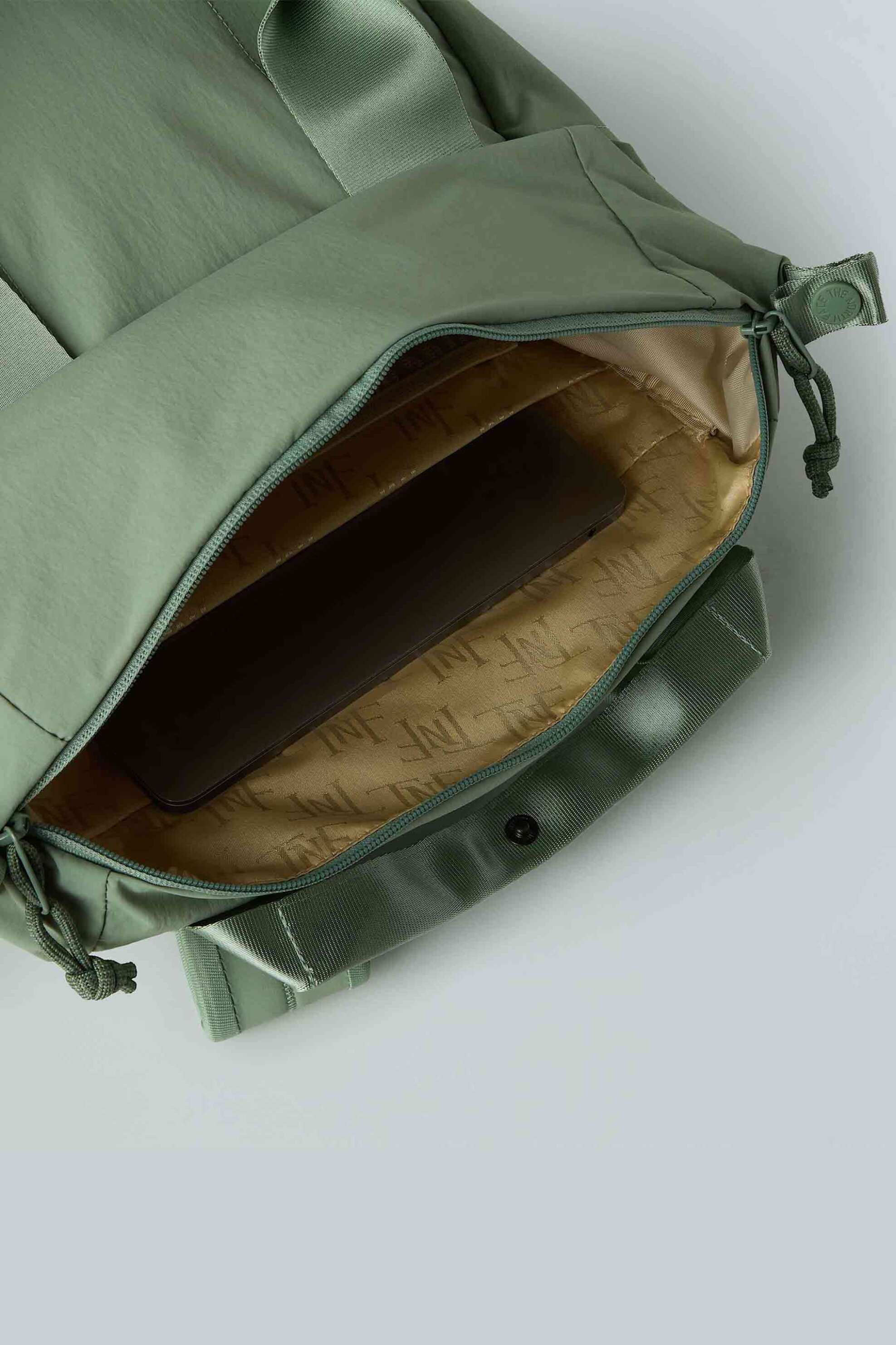 The North Face γυναικείο backpack "Never Stop Utility" - NF0A81DWBQ11 Βεραμάν φωτογραφία