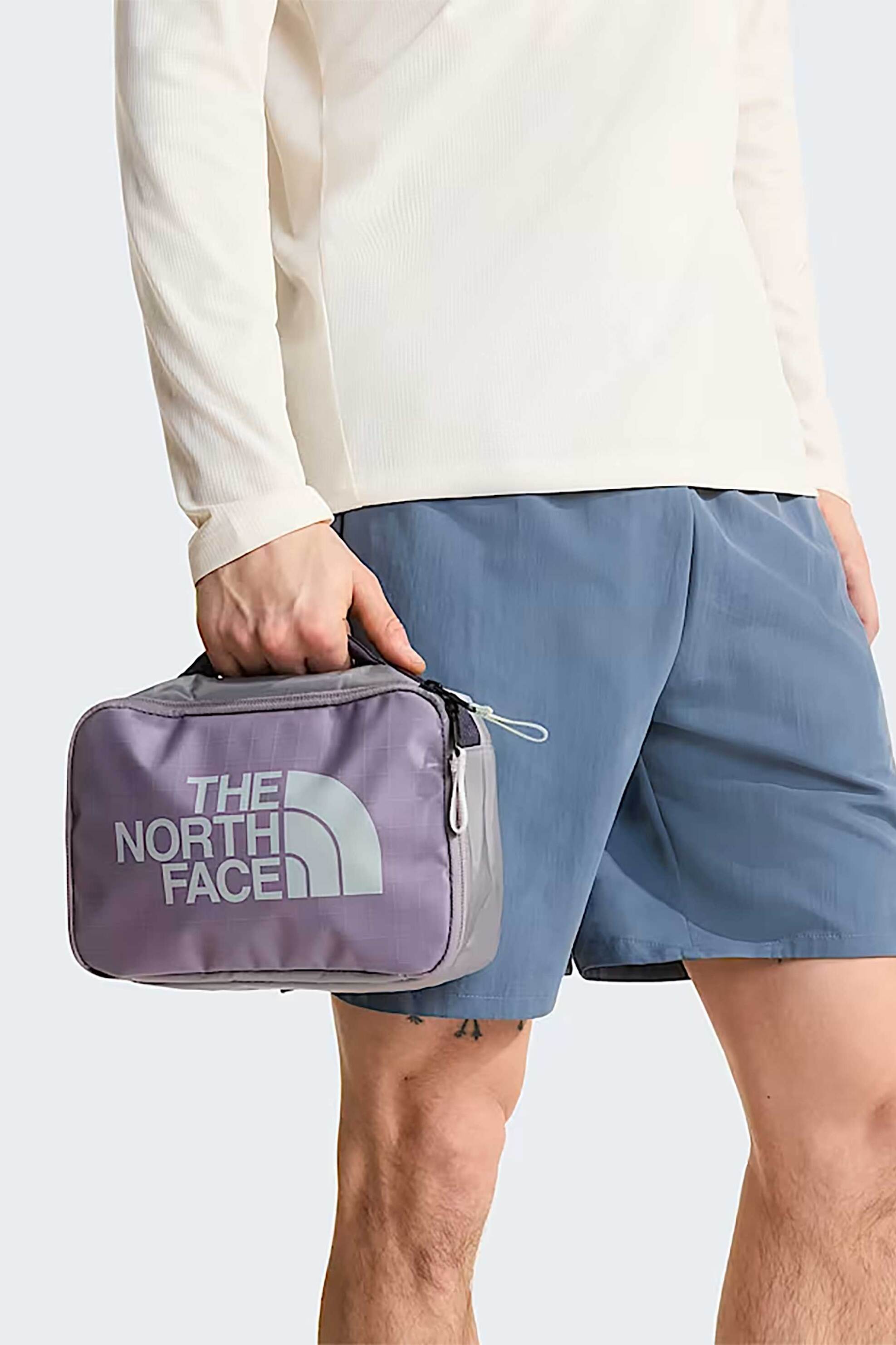 The North Face unisex τσαντάκι/νεσεσέρ "Base Camp Voyager Wash" - NF0A81BLN8R1 Μοβ φωτογραφία