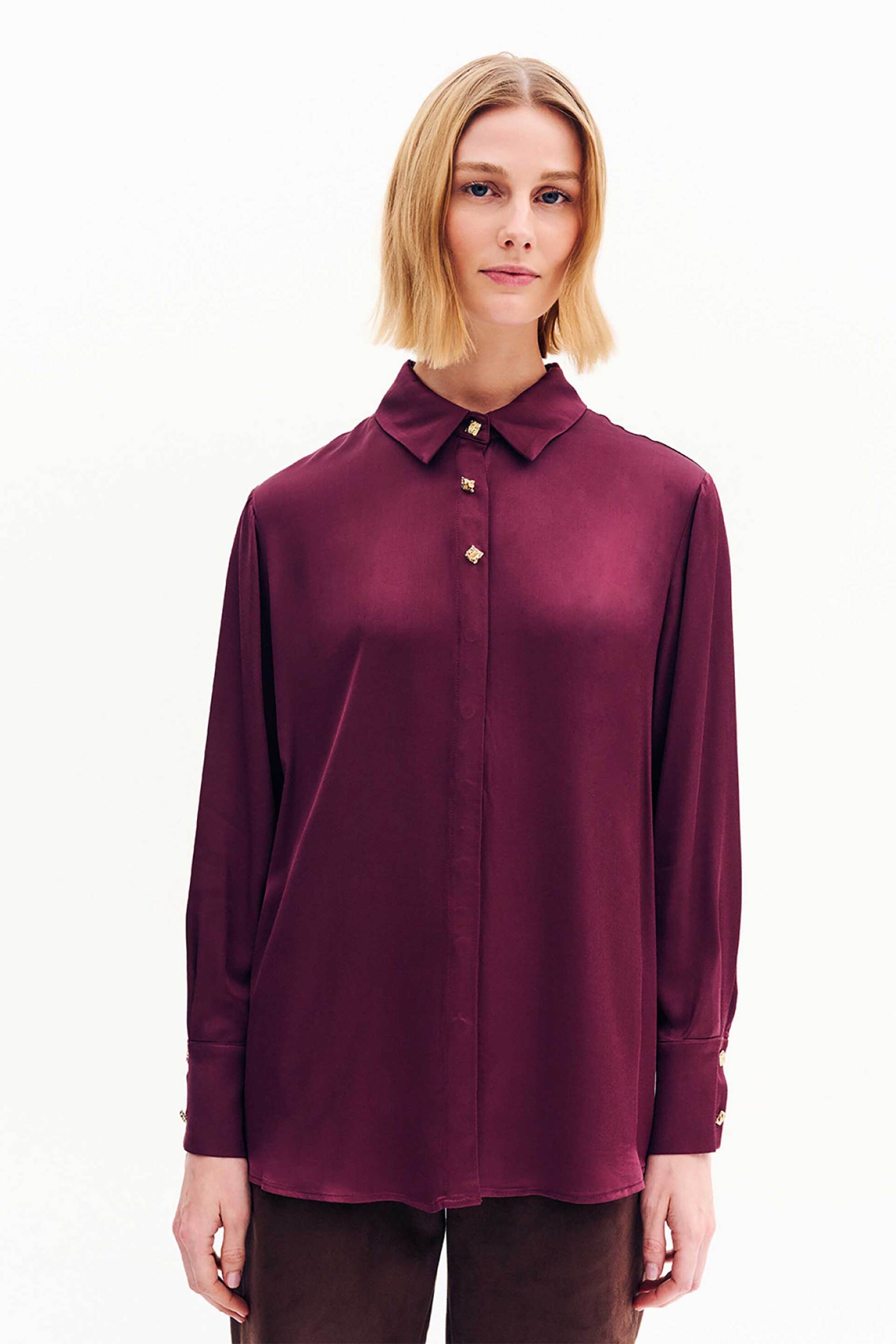 Forel γυναικείο πουκάμισο με χρυσά κουμπιά και σατέν υφή - 081.80.01.003 Μπορντό