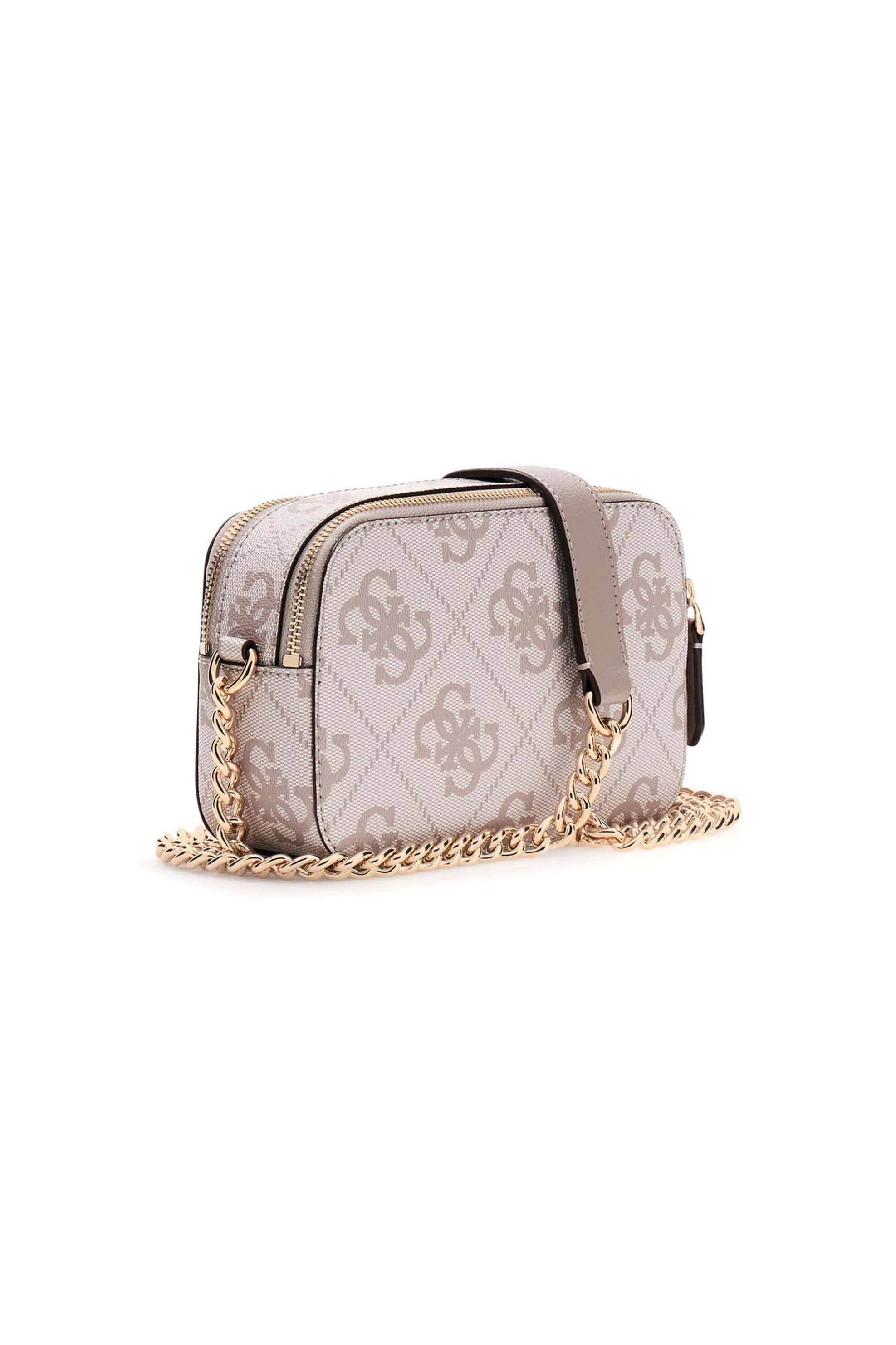 Guess γυναικεία τσάντα crossbody με μεταλλικό λογότυπο και all-over logo print 