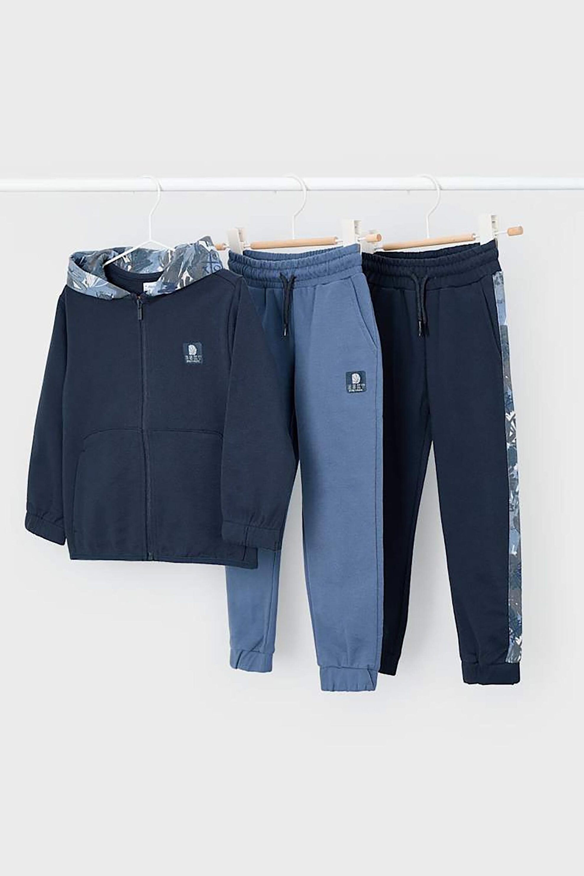 Mayoral παιδικό σετ ζακέτα φούτερ και φόρμες (3 τεμάχια) - 4803-W26 Μπλε Σκούρο