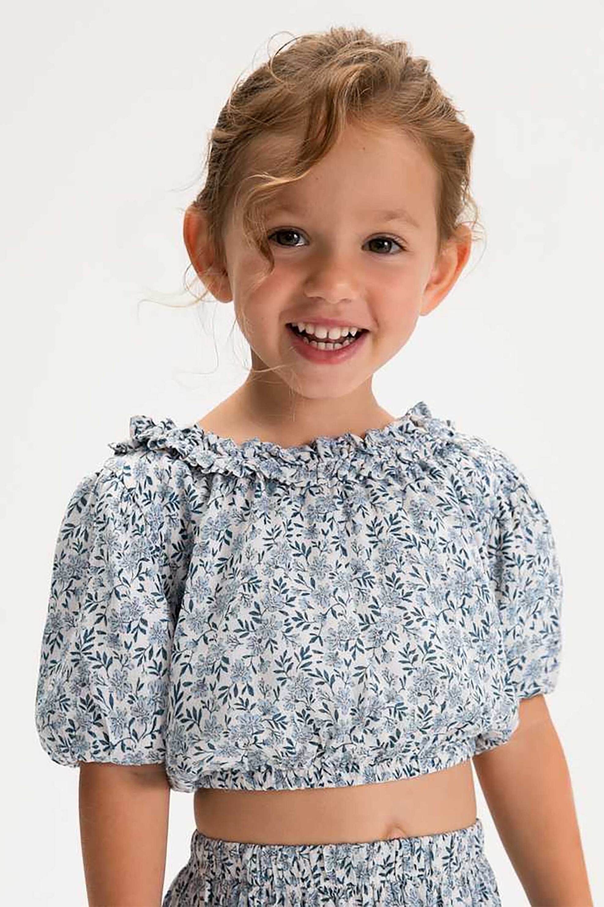 Mayoral παιδική cropped μπλούζα με all-over print - 3026-S26 Γαλάζιο