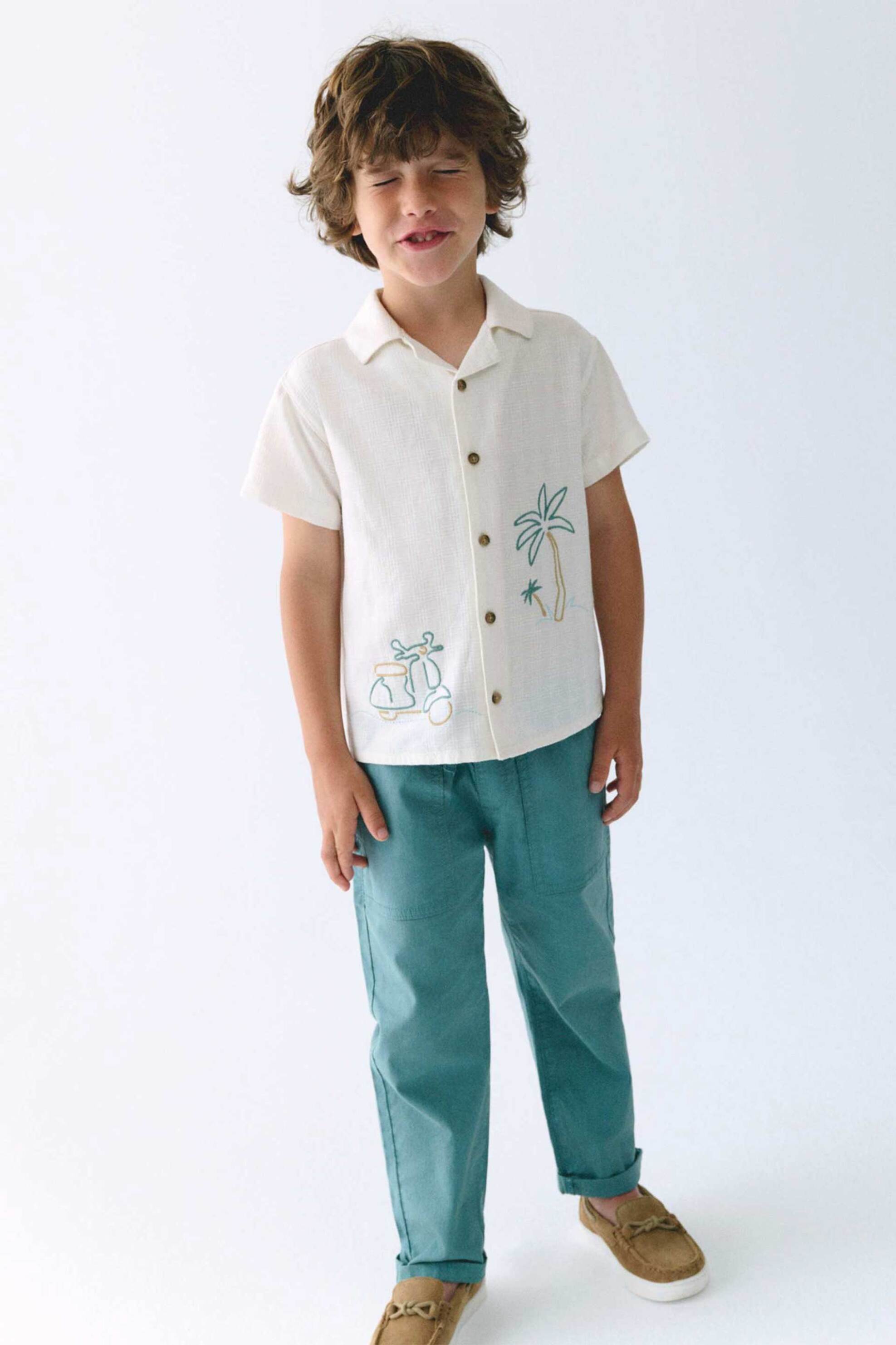 Mayoral παιδικό παντελόνι μονόχρωμο - 3575-S26 Πράσινο Φυστικί