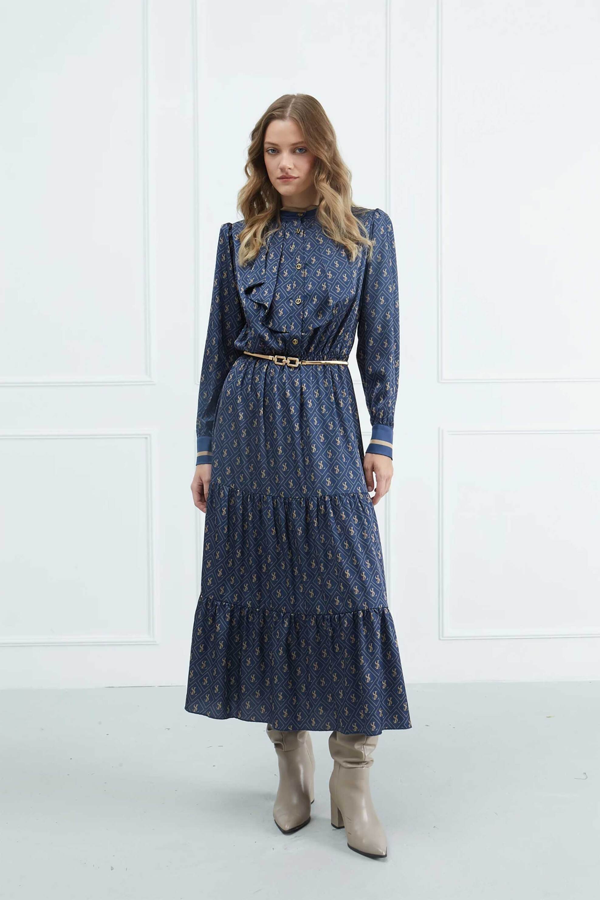 Sarah Lawrence γυναικείο maxi φόρεμα με με εμπριμέ σχέδιο και βολάν - 161-0405 Μπλε Σκούρο