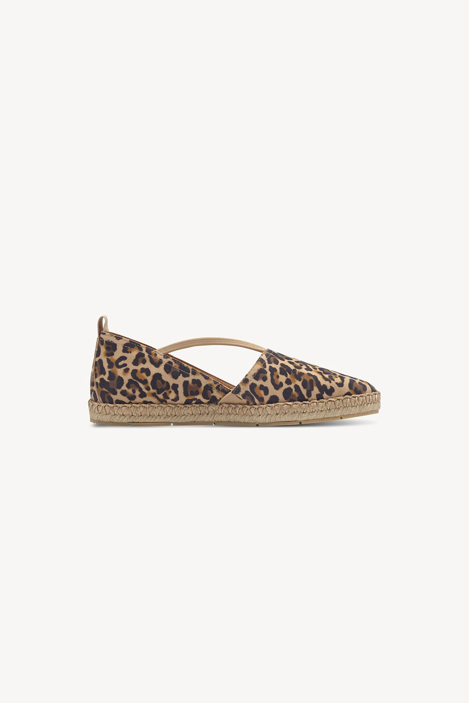 TAMARIS Tamaris γυναικείες δερμάτινες εσπαντρίγιες με leopard print - 1-24620-44 Καφέ