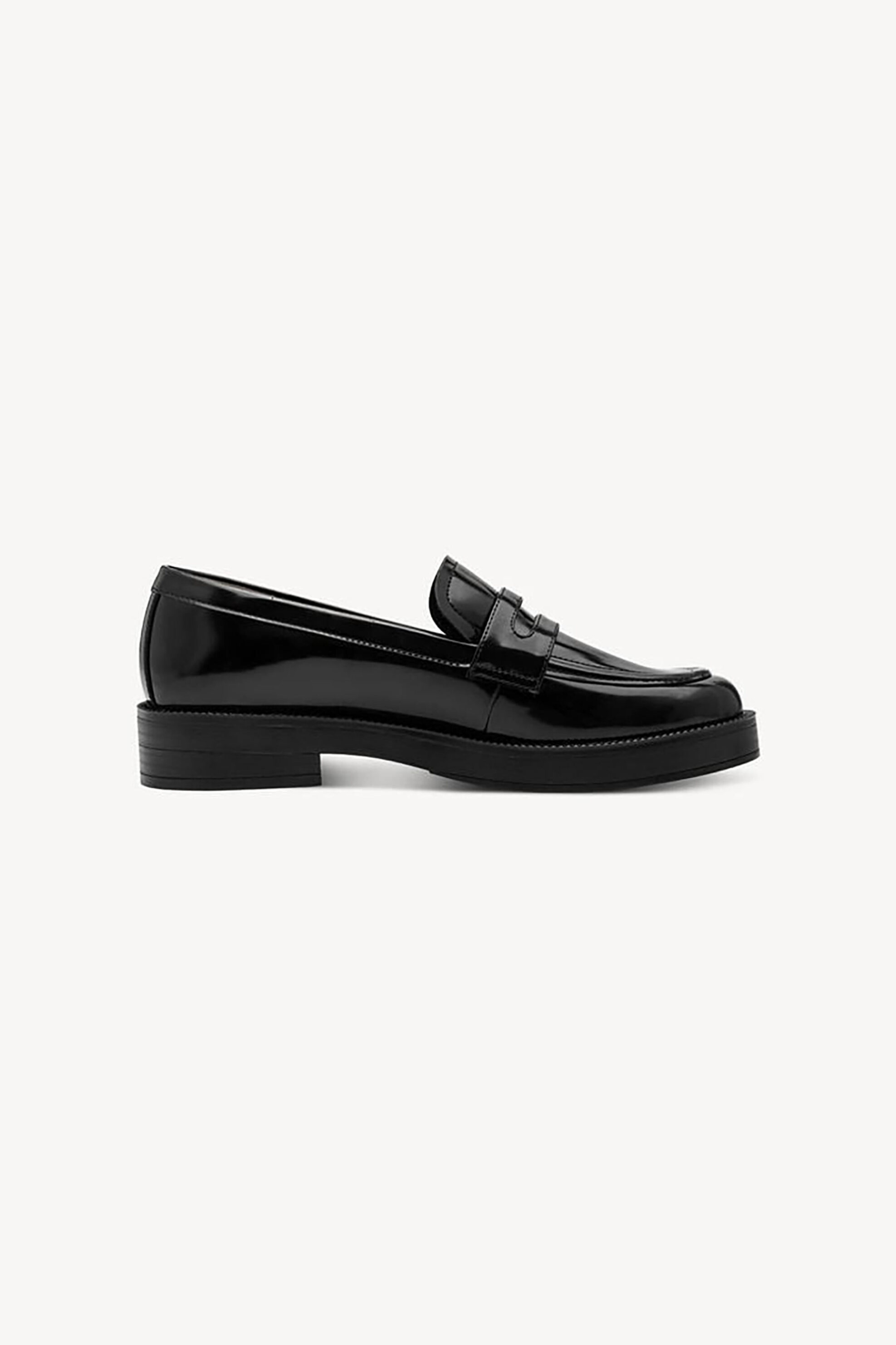 Tamaris γυναικεία loafers με χρυσές διπλές αγκράφες - 1-24348-45 Μαύρο φωτογραφία