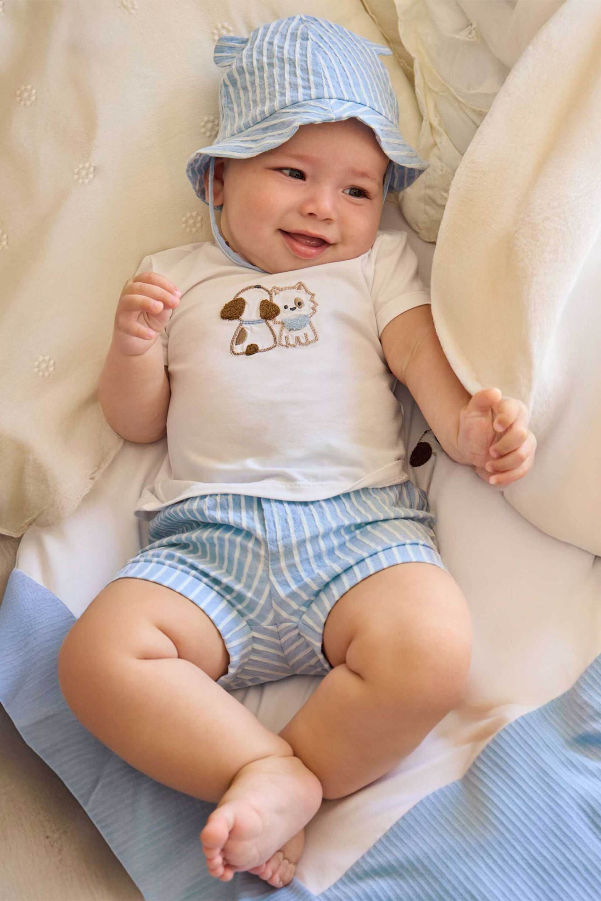 Mayoral βρεφικό σετ μπλούζα με σορτς και καπέλο με ριγέ print (3 τεμάχια) - 1276-S26 Σιελ